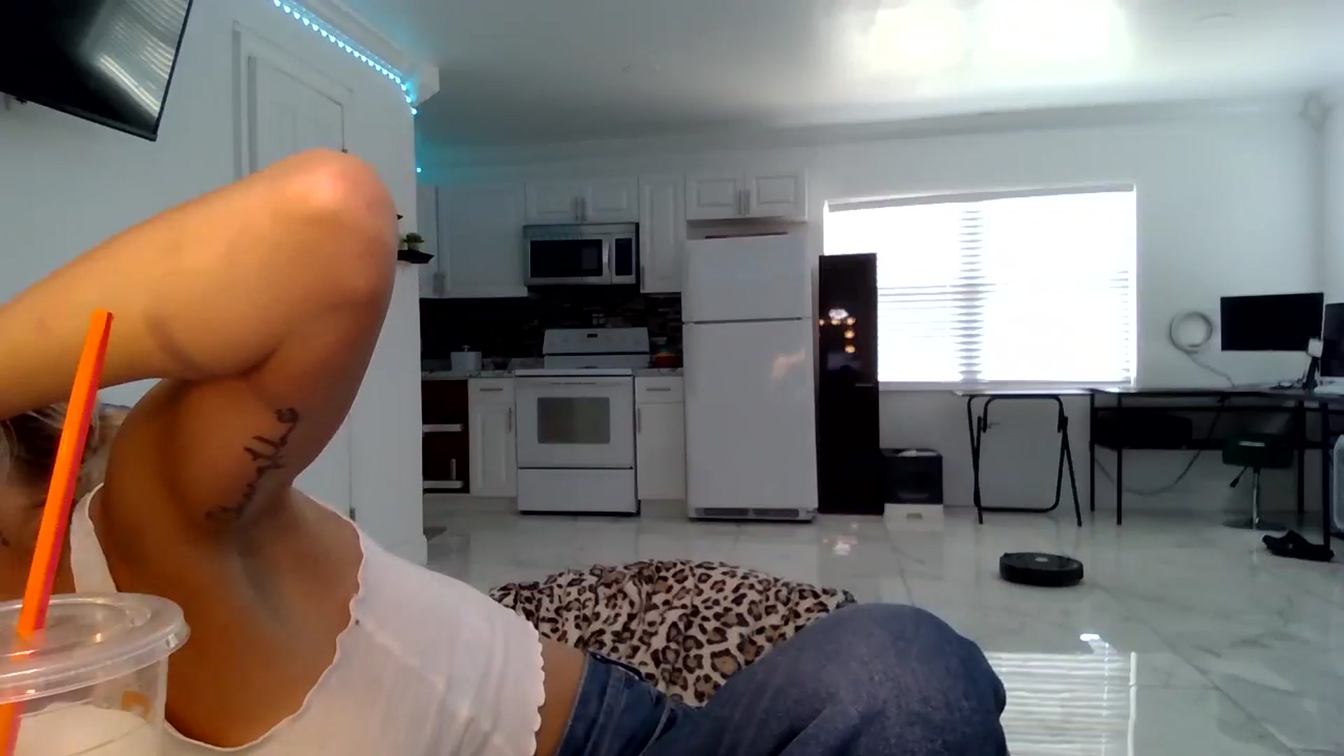 Gallery image thumbnail from BirthdayGirli's myfreecams stream on, 07/15/2024, 19:13 image 4 of 20