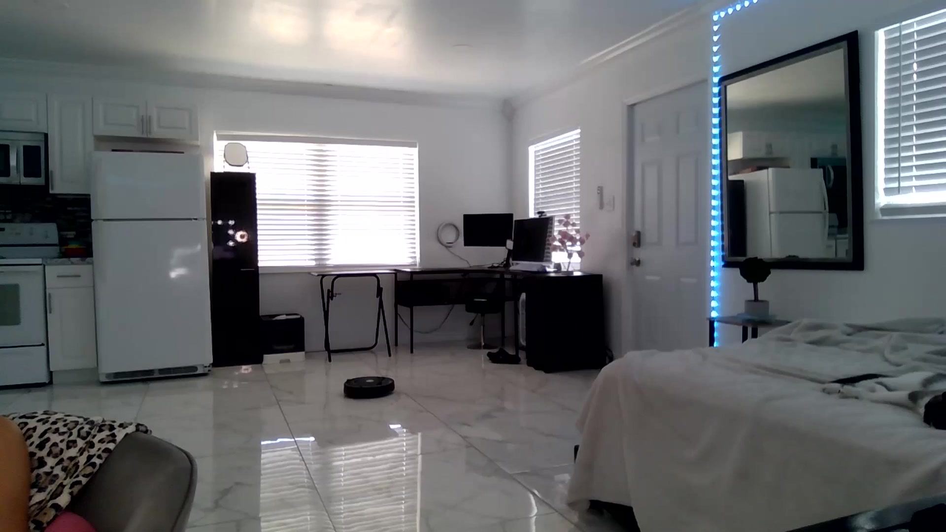 Gallery image thumbnail from BirthdayGirli's myfreecams stream on, 07/15/2024, 19:13 image 19 of 20