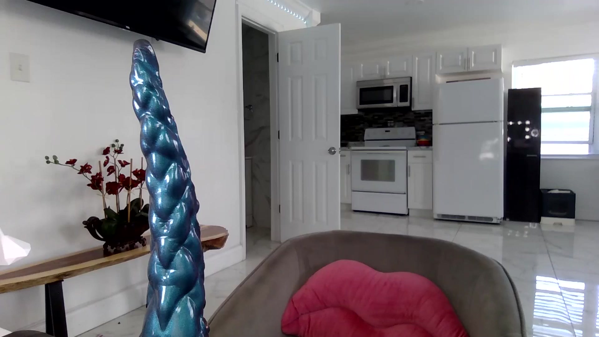 Gallery image thumbnail from BirthdayGirli's myfreecams stream on, 07/18/2024, 21:17 image 6 of 20