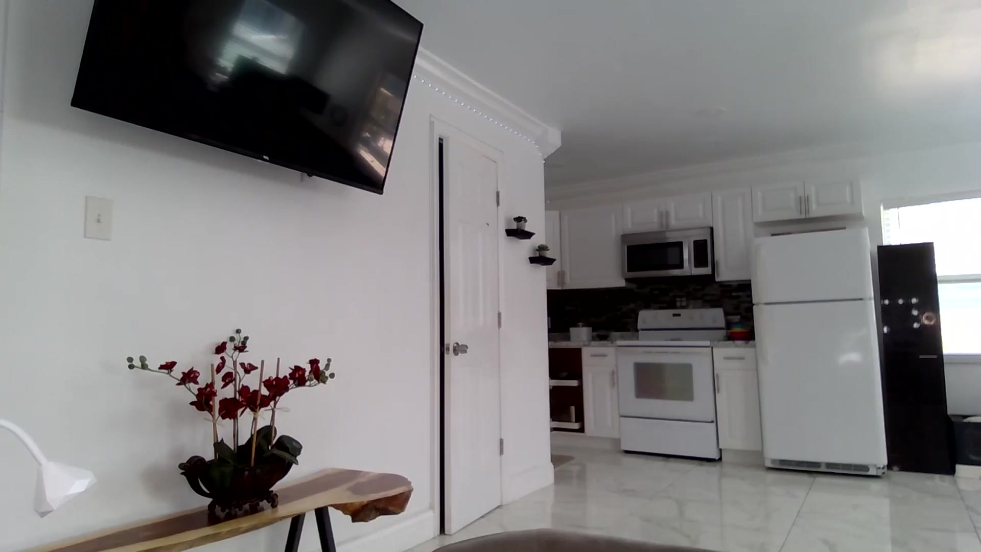 Gallery image thumbnail from BirthdayGirli's myfreecams stream on, 07/20/2024, 14:43 image 4 of 20