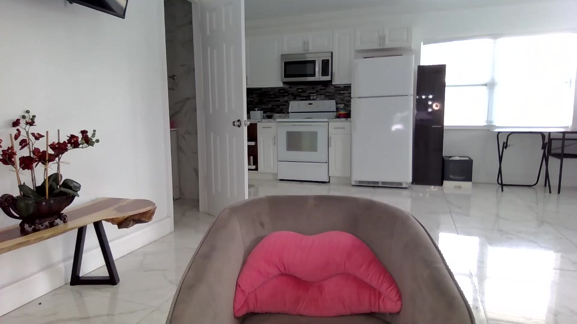 Gallery image thumbnail from BirthdayGirli's myfreecams stream on, 07/20/2024, 18:21 image 13 of 20