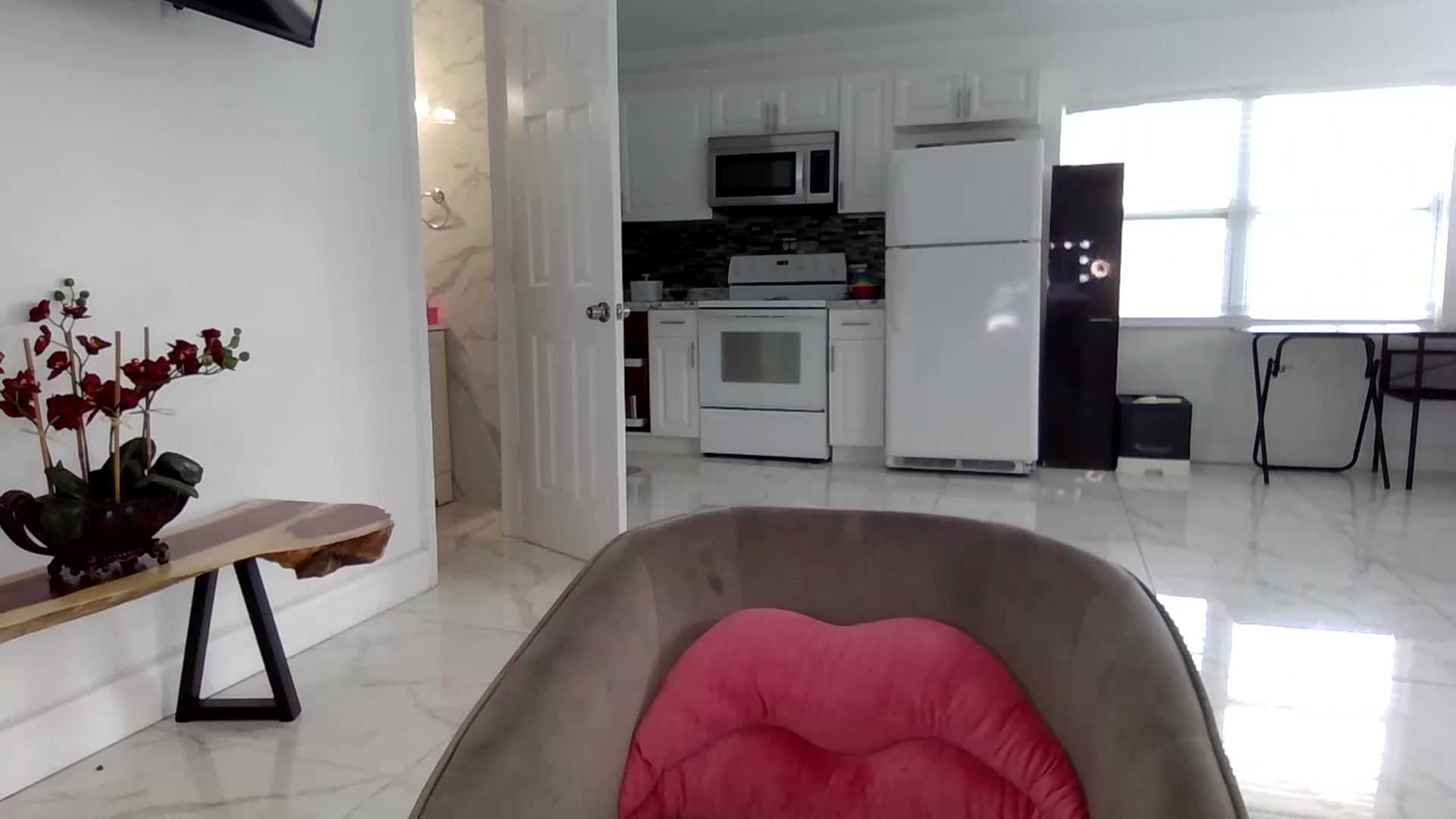 Gallery image thumbnail from BirthdayGirli's myfreecams stream on, 07/20/2024, 18:21 image 9 of 20