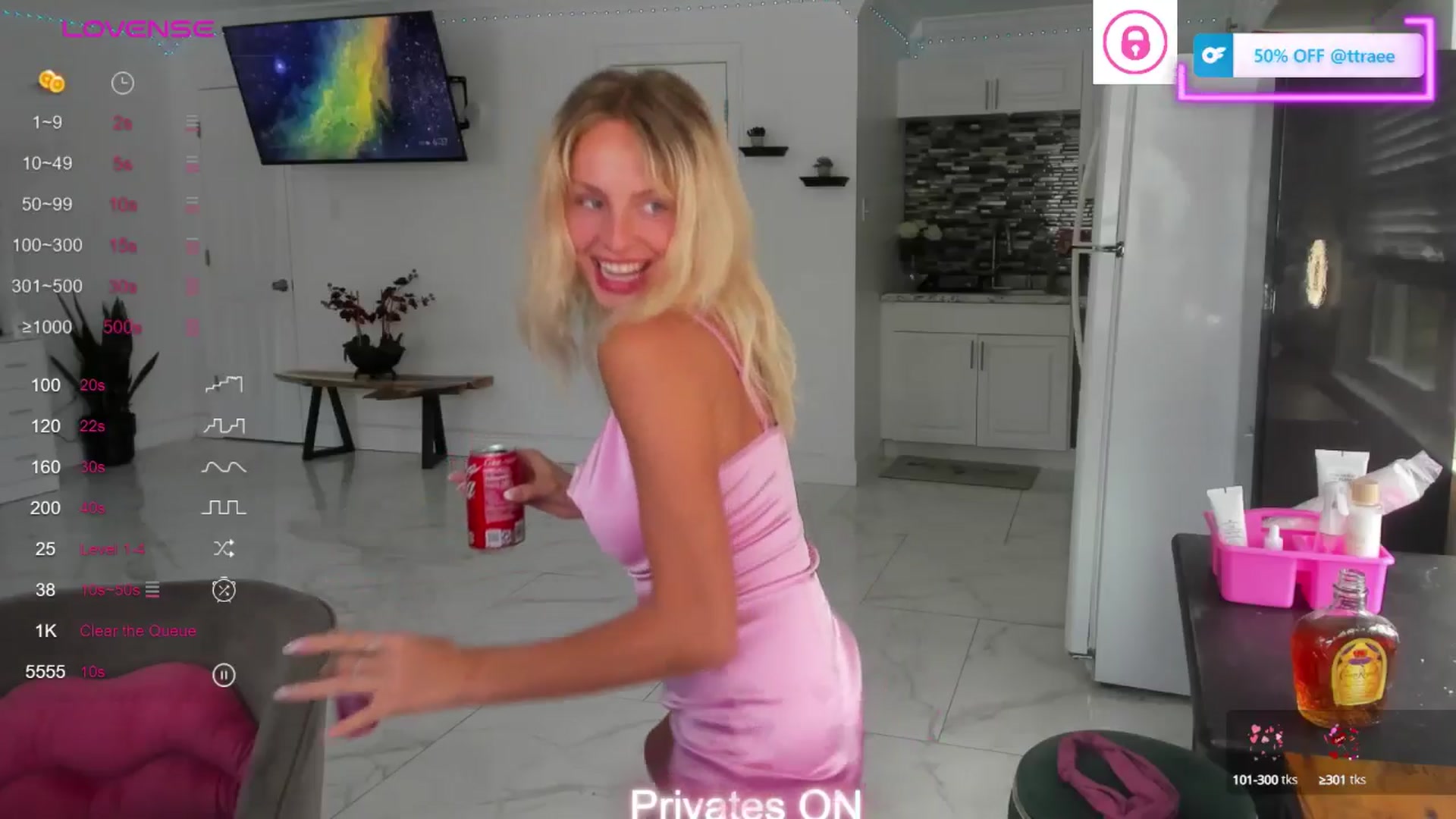 Gallery image thumbnail from BirthdayGirli's myfreecams stream on, 07/27/2024, 22:49 image 12 of 20