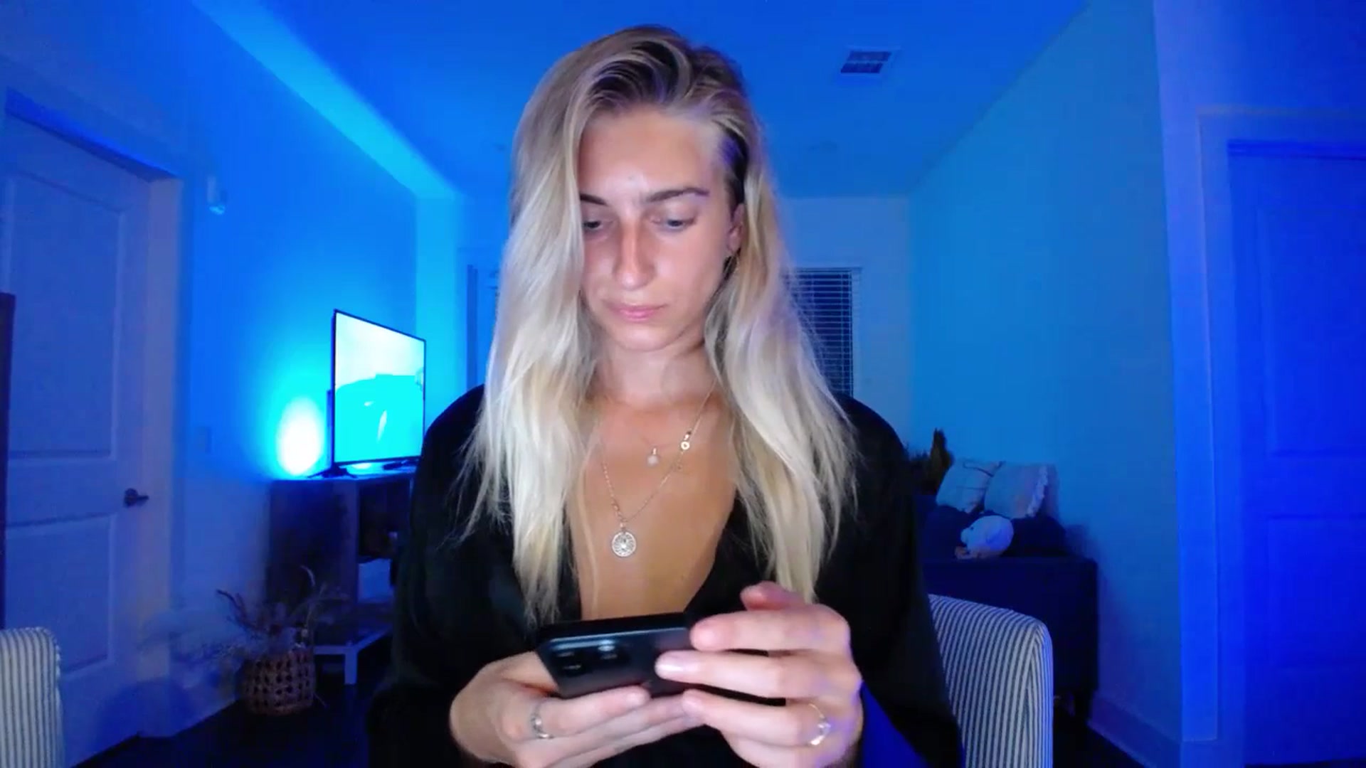 Gallery image thumbnail from BirthdayIrina's myfreecams stream on, 07/21/2023, 06:05 image 8 of 20