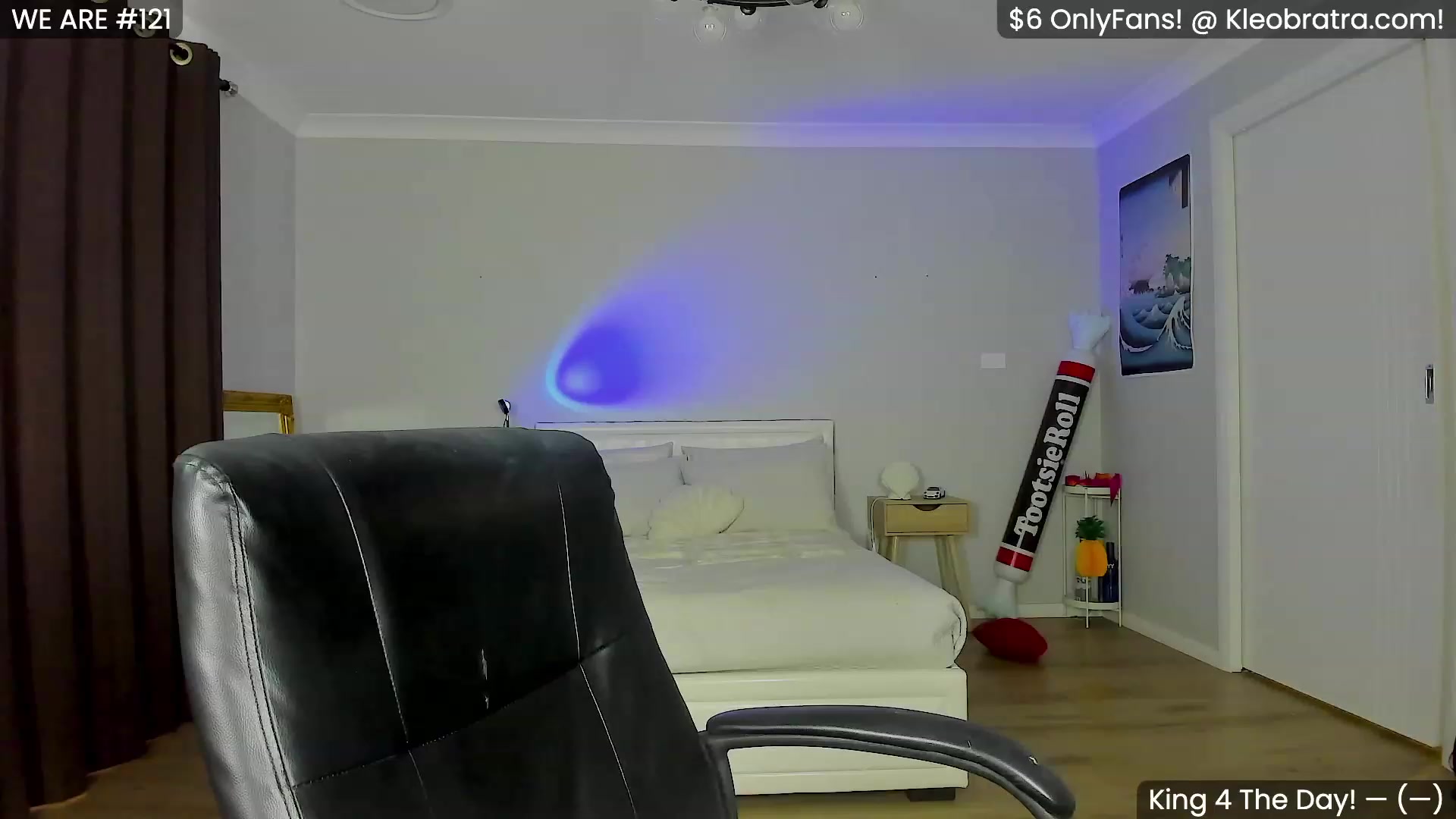 Gallery image thumbnail from BirthdayKleo's myfreecams stream on, 07/21/2023, 01:31 image 5 of 20