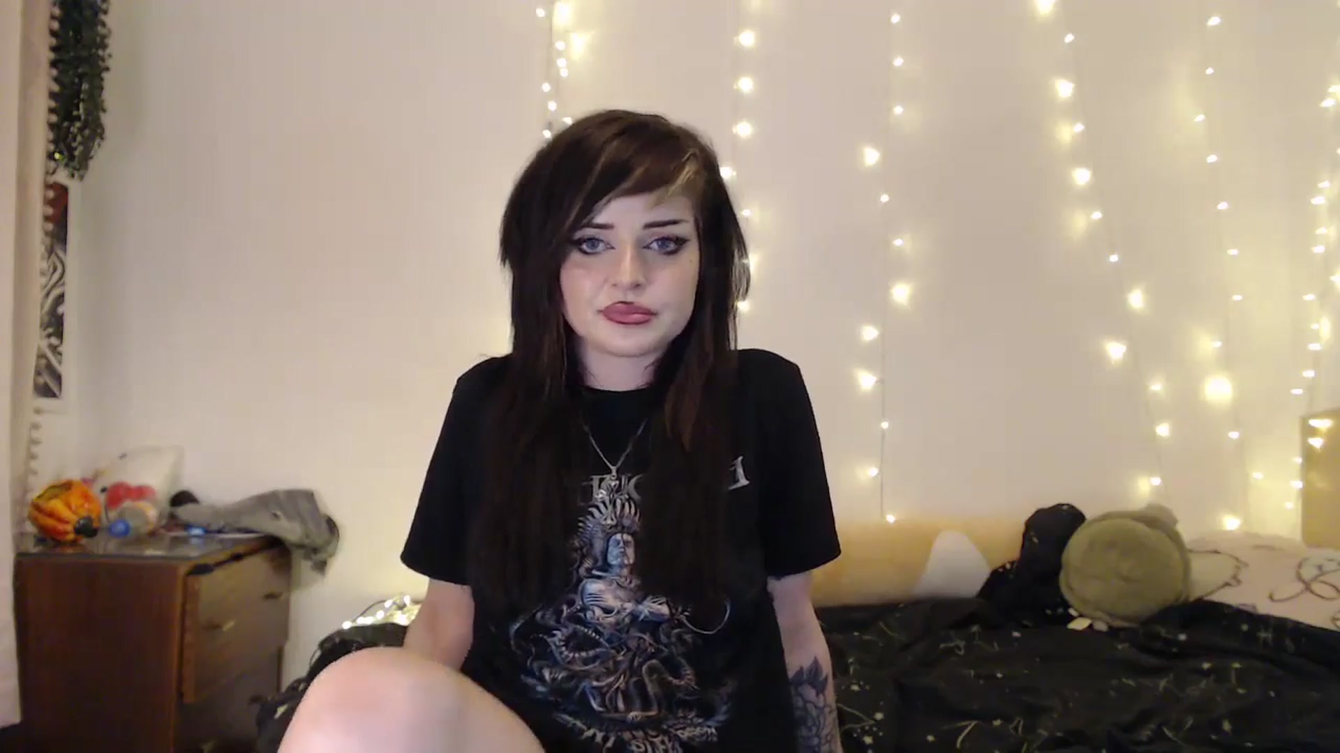 Gallery image thumbnail from BirthdayLex's myfreecams stream on, 07/25/2024, 23:28 image 16 of 20