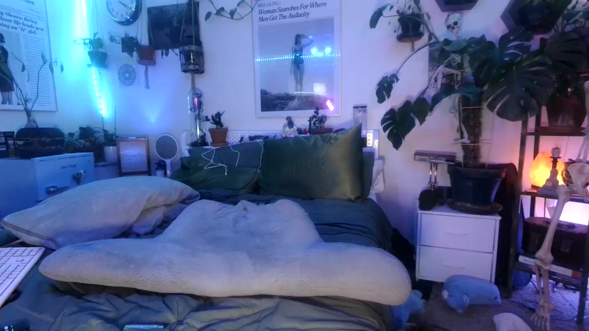 Gallery image thumbnail from BirthdayLexxx's myfreecams stream on, 09/17/2024, 10:53 image 5 of 20