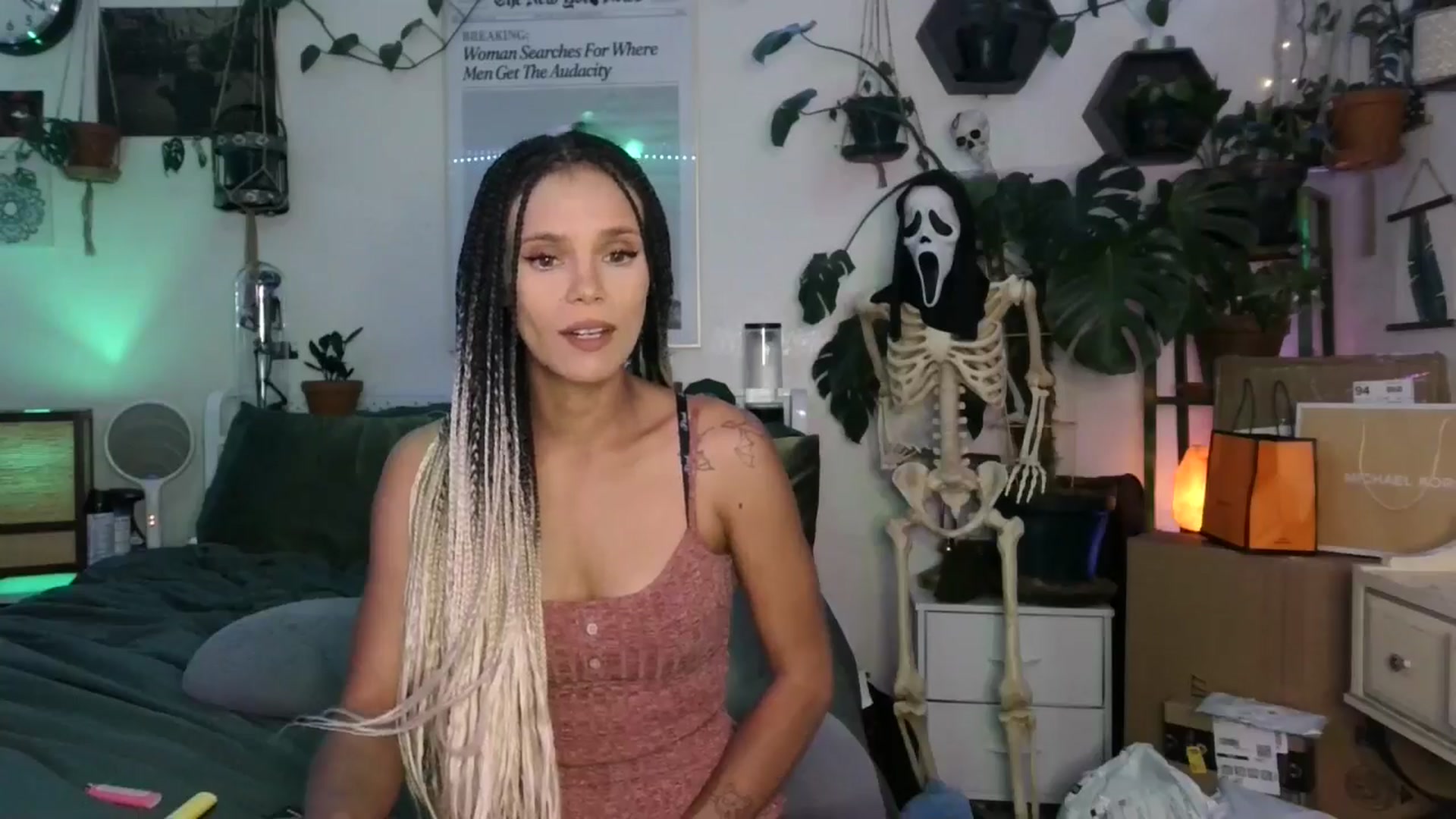 Gallery image thumbnail from BirthdayLexxx's myfreecams stream on, 09/23/2024, 05:00 image 20 of 20