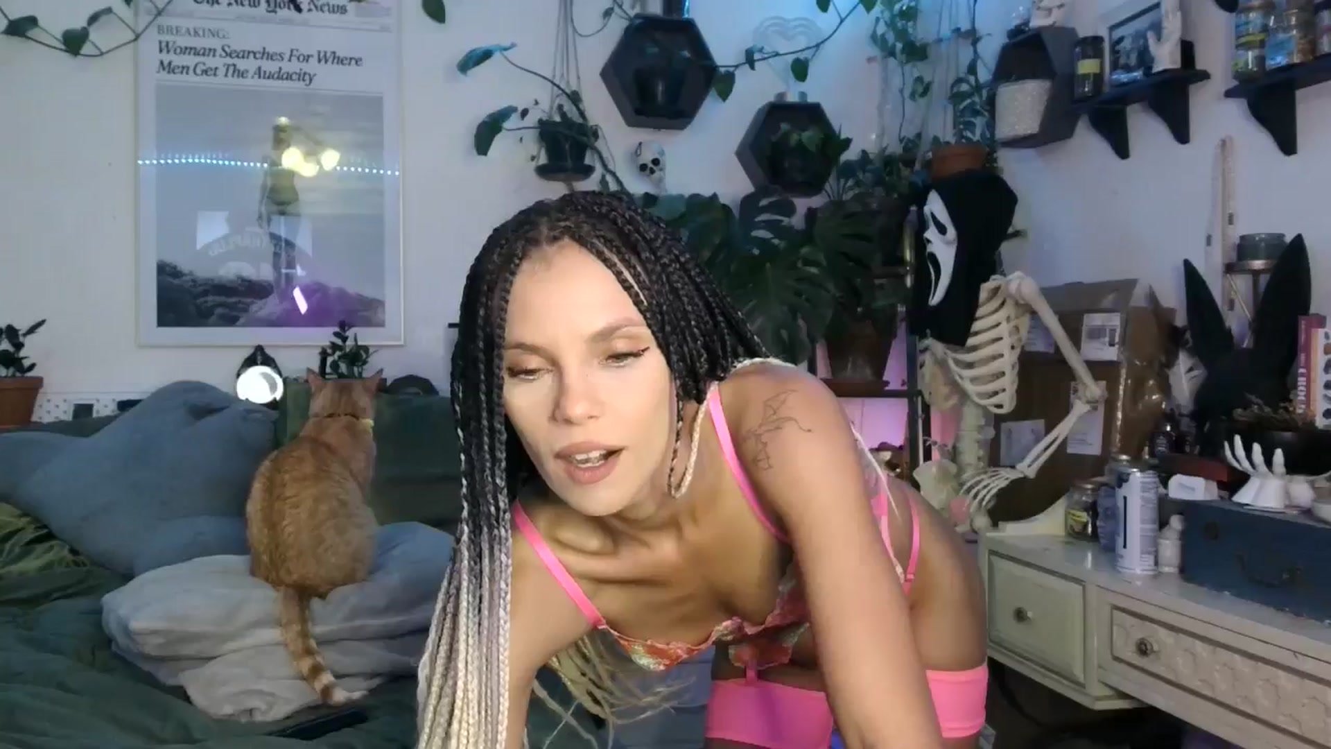 Gallery image thumbnail from BirthdayLexxx's myfreecams stream on, 09/24/2024, 10:01 image 2 of 20