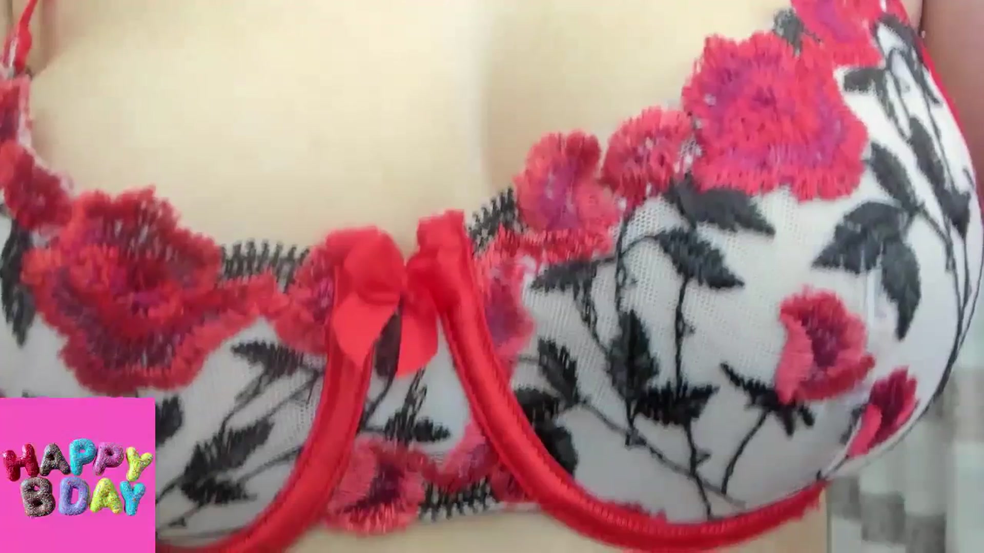 Gallery image thumbnail from BirthdayLori's myfreecams stream on, 02/12/2024, 15:03 image 3 of 20