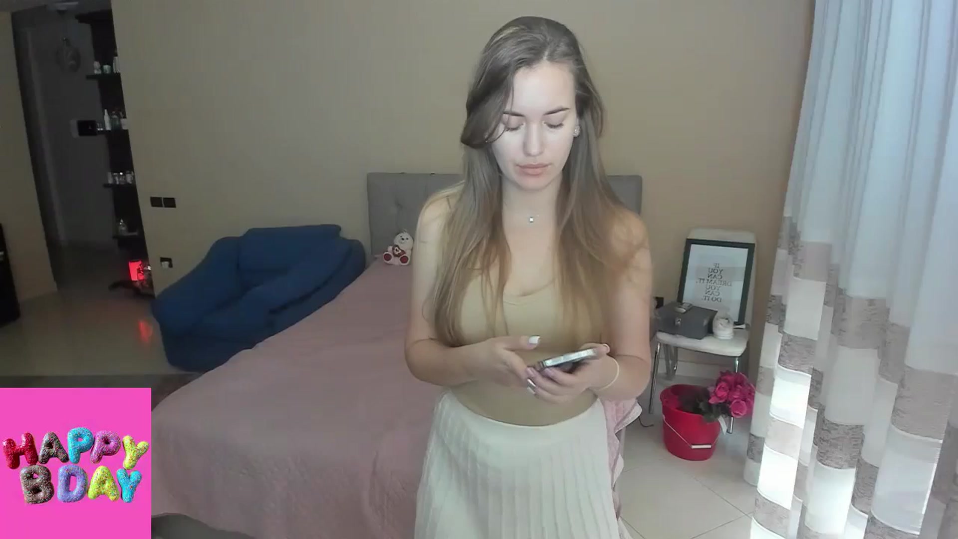 Gallery image thumbnail from BirthdayLori's myfreecams stream on, 02/15/2024, 13:49 image 1 of 20