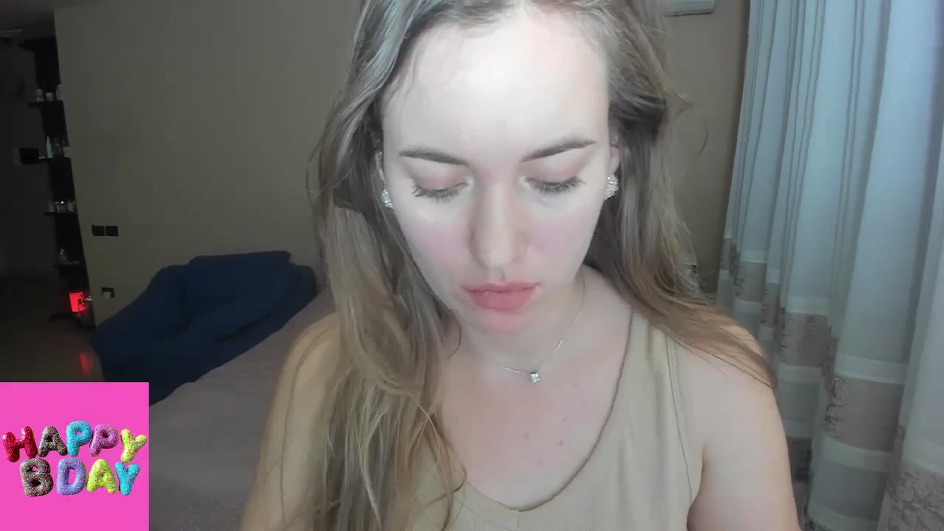 Gallery image thumbnail from BirthdayLori's myfreecams stream on, 02/15/2024, 18:10 image 13 of 20