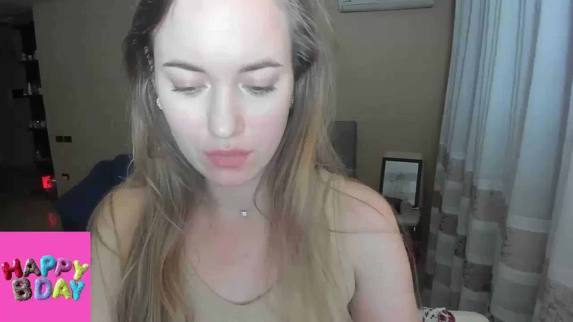 Gallery image thumbnail from BirthdayLori's myfreecams stream on, 02/15/2024, 18:10 image 6 of 20