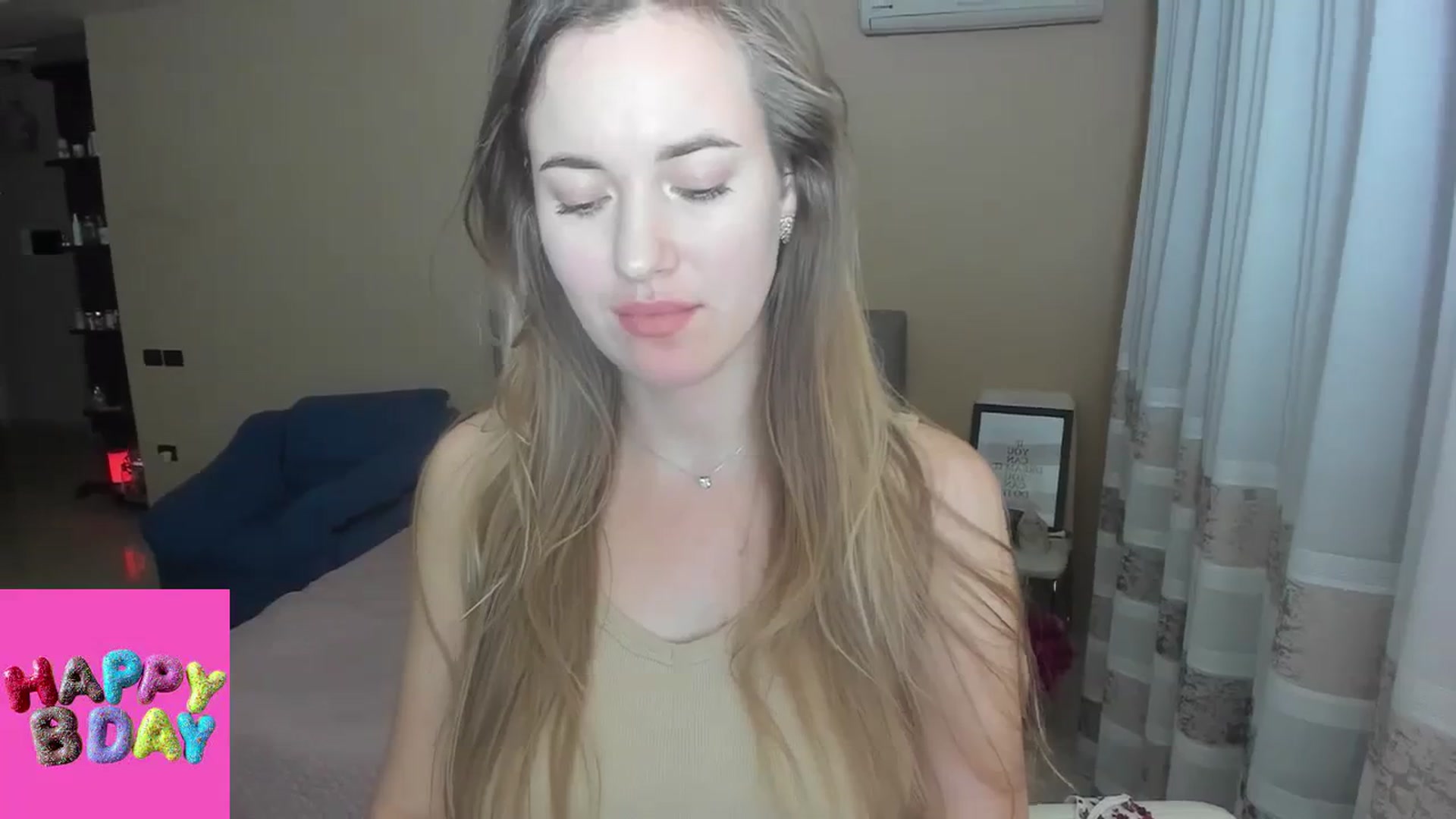 Gallery image thumbnail from BirthdayLori's myfreecams stream on, 02/15/2024, 18:10 image 19 of 20
