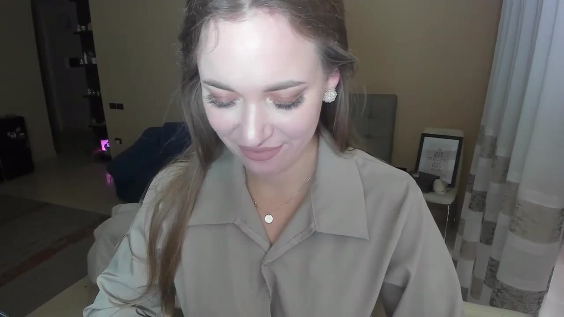 Gallery image thumbnail from BirthdayLori's myfreecams stream on, 02/25/2024, 14:58 image 8 of 20
