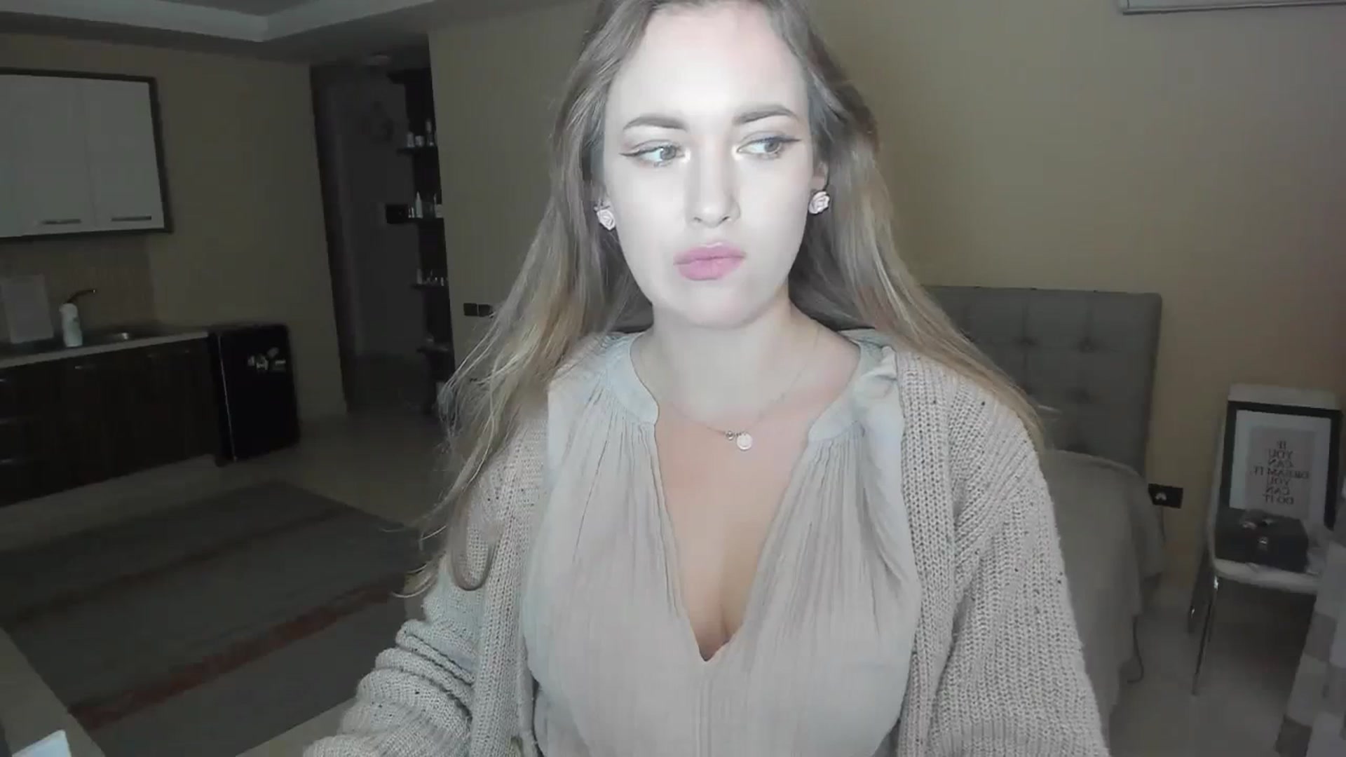Gallery image thumbnail from BirthdayLori's myfreecams stream on, 02/29/2024, 15:16 image 20 of 20