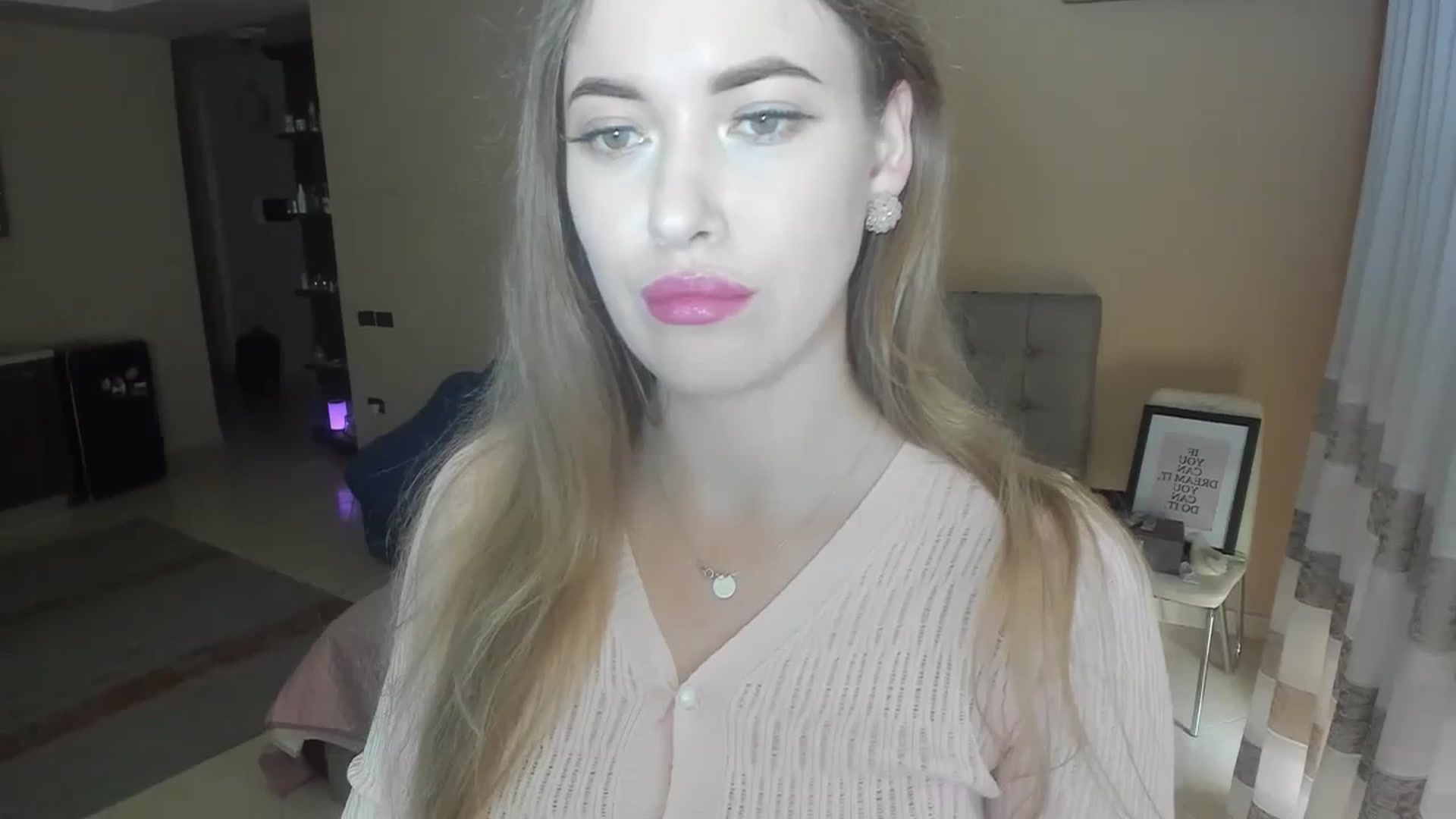 Gallery image thumbnail from BirthdayLori's myfreecams stream on, 03/01/2024, 15:01 image 19 of 20