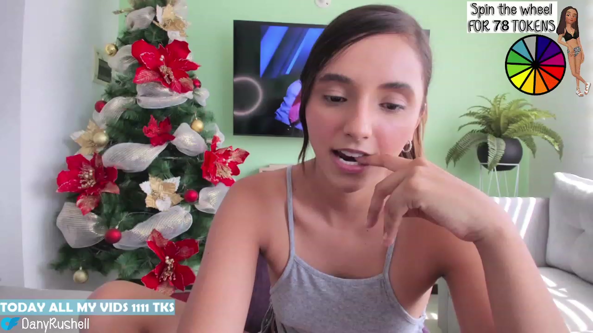 Gallery image thumbnail from BirthdayNat's myfreecams stream on, 12/21/2022, 18:05 image 11 of 20