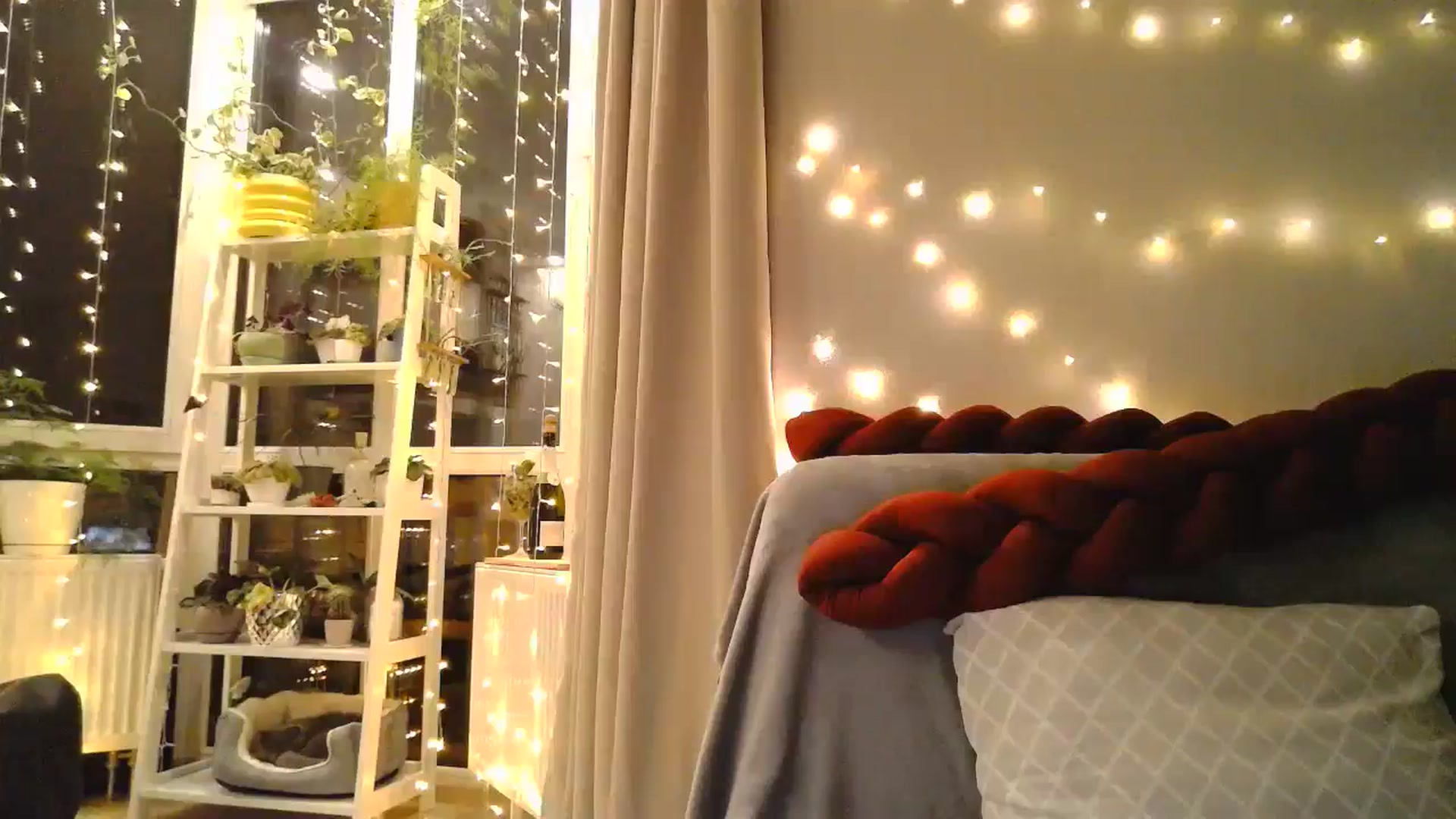 Gallery image thumbnail from BirthdayNata's myfreecams stream on, 11/18/2024, 21:53 image 12 of 20