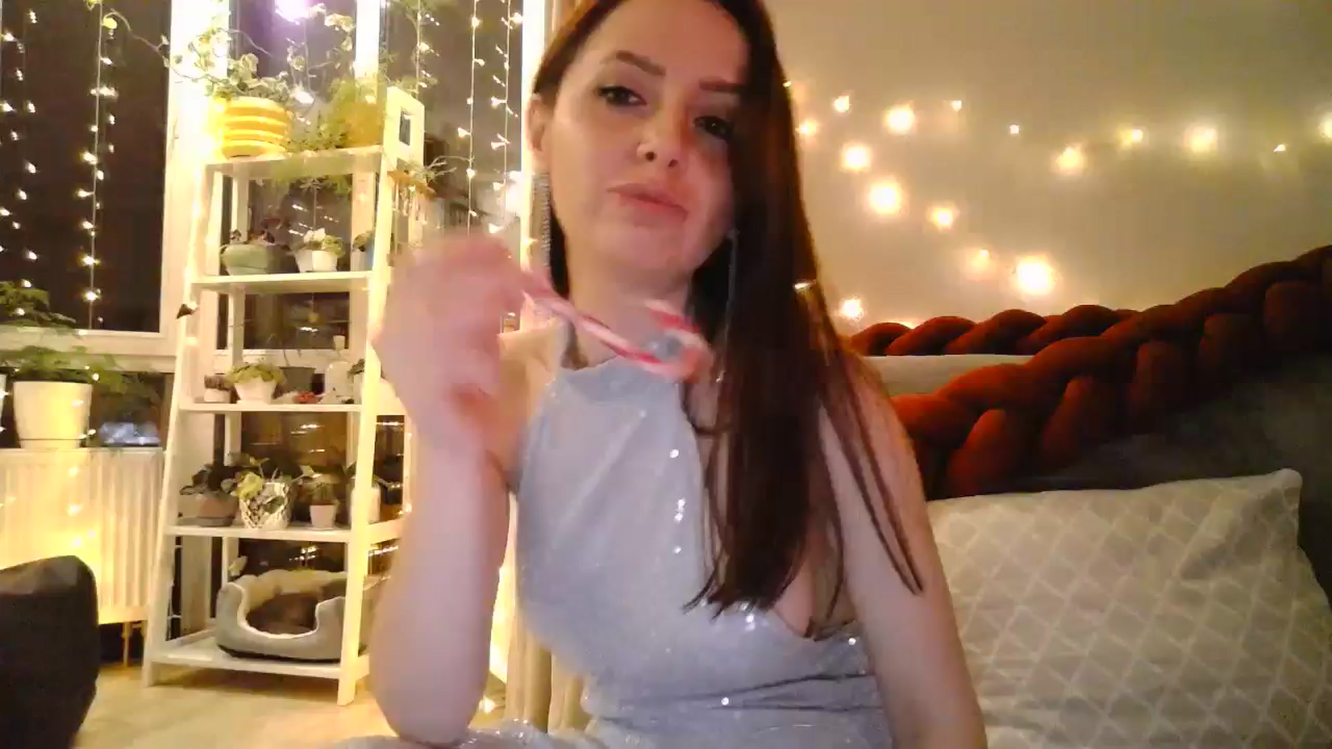 Gallery image thumbnail from BirthdayNata's myfreecams stream on, 11/18/2024, 22:34 image 1 of 20