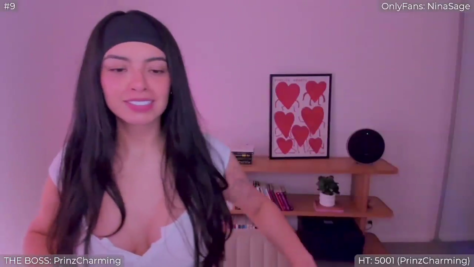 Gallery image thumbnail from BirthdayNina's myfreecams stream on, 08/31/2026, 01:41 image 17 of 20