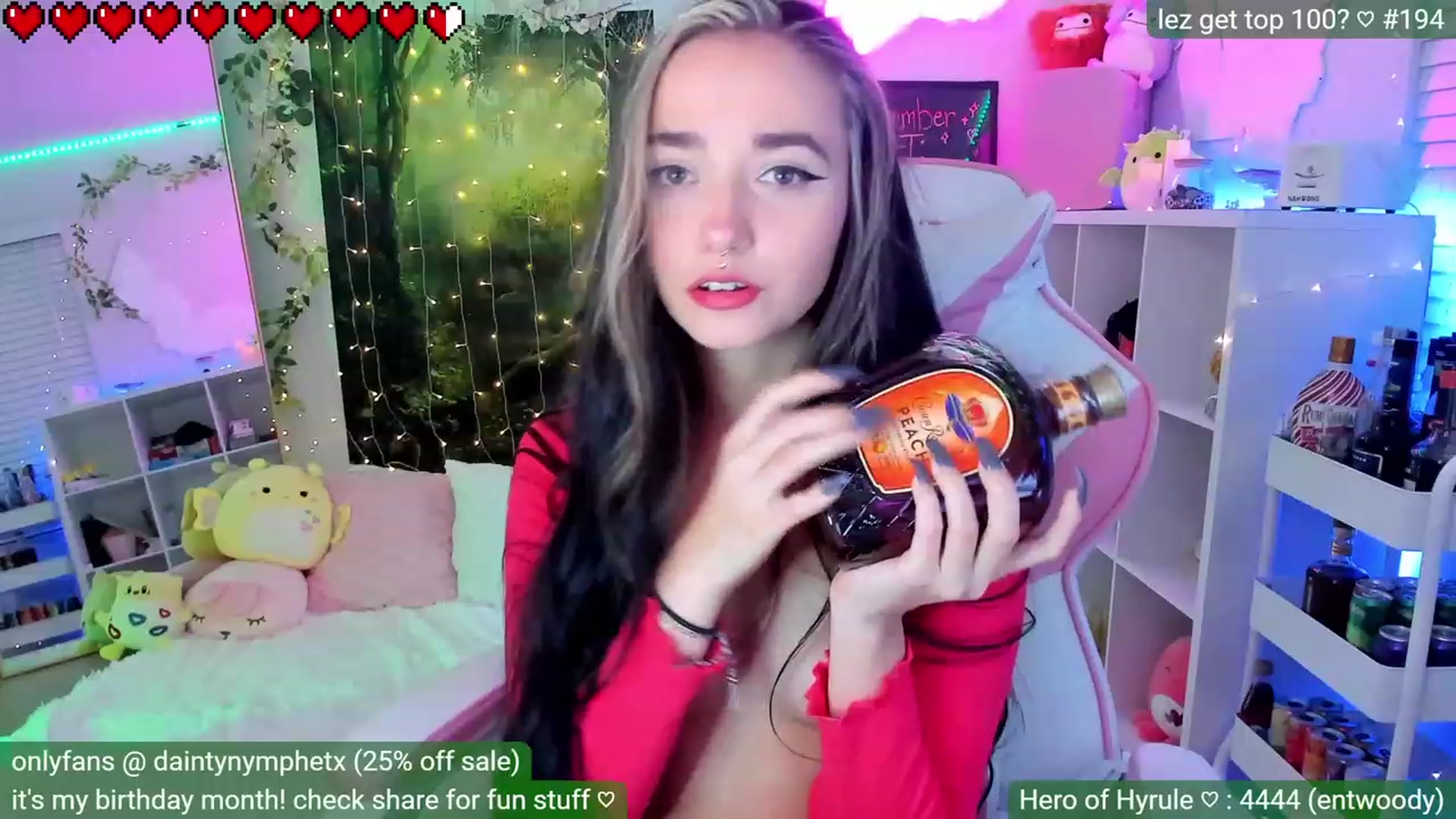 Gallery image thumbnail from BirthdayNym's myfreecams stream on, 12/03/2022, 05:08 image 15 of 20