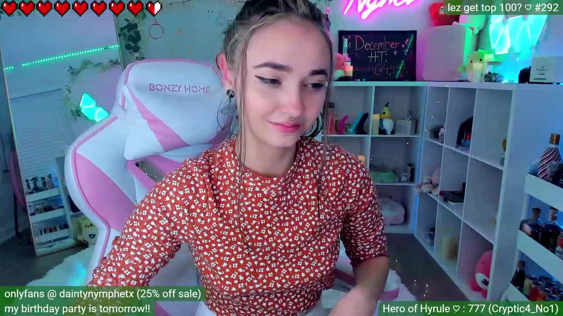 Gallery image thumbnail from BirthdayNym's myfreecams stream on, 12/10/2022, 05:15 image 5 of 20