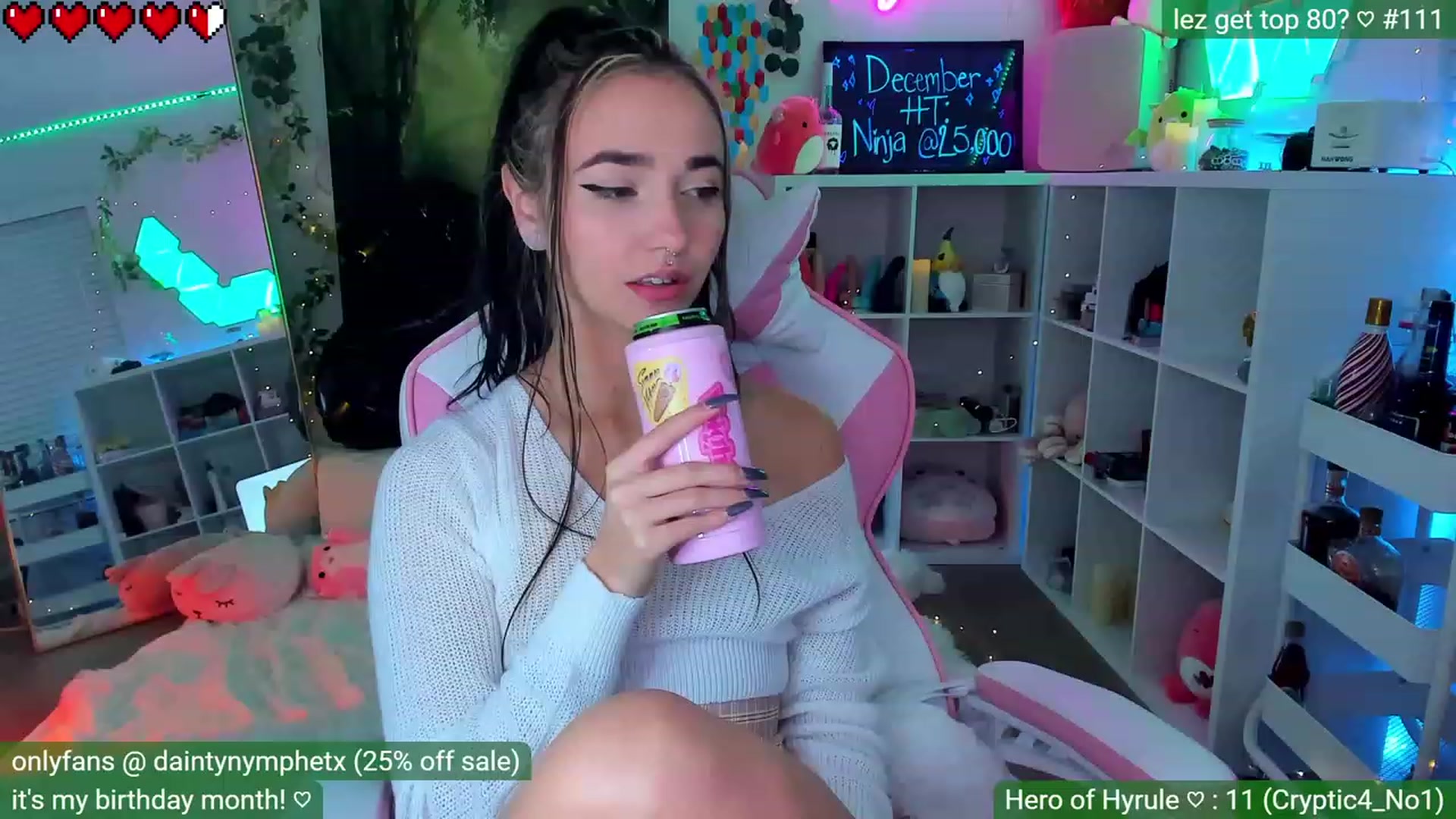 Gallery image thumbnail from BirthdayNym's myfreecams stream on, 12/22/2022, 02:55 image 2 of 20