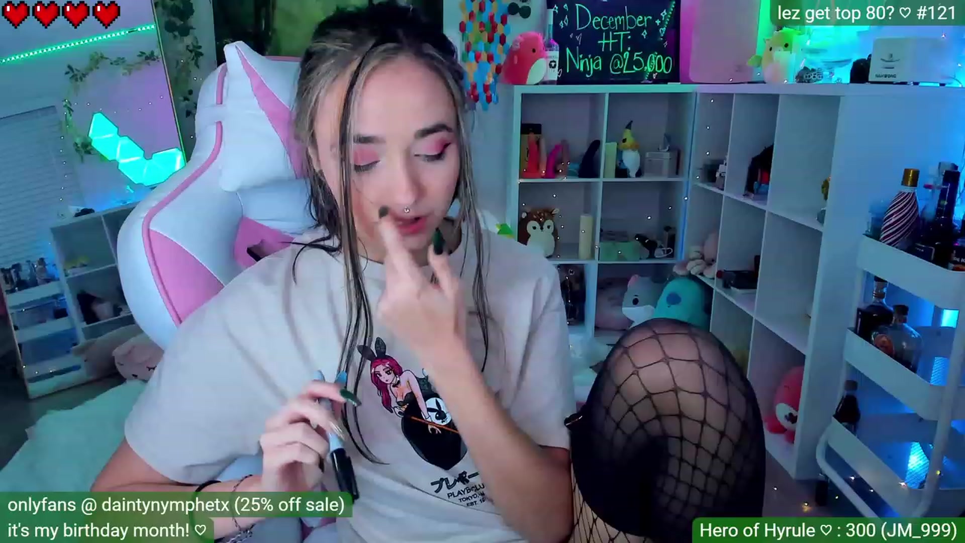 Gallery image thumbnail from BirthdayNym's myfreecams stream on, 12/24/2022, 04:34 image 8 of 20