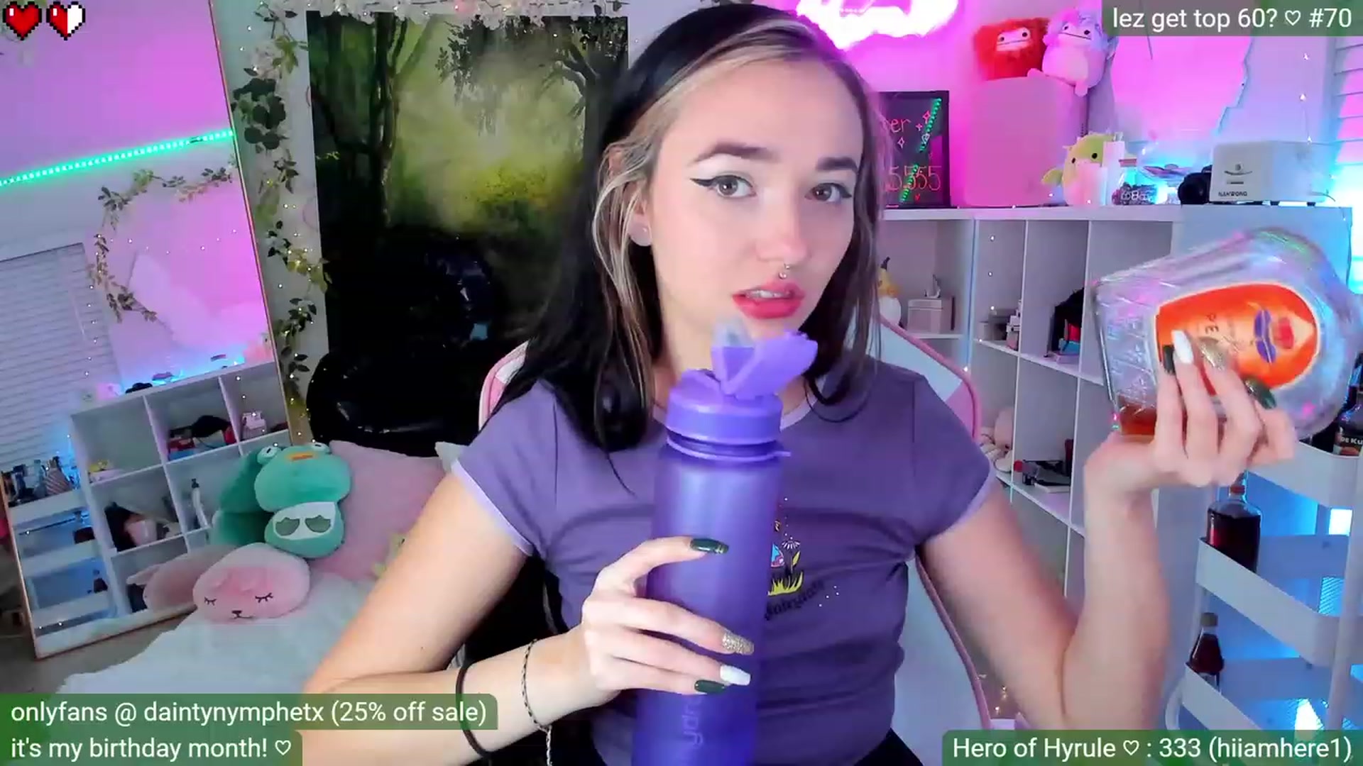 Gallery image thumbnail from BirthdayNym's myfreecams stream on, 12/29/2022, 05:05 image 8 of 20