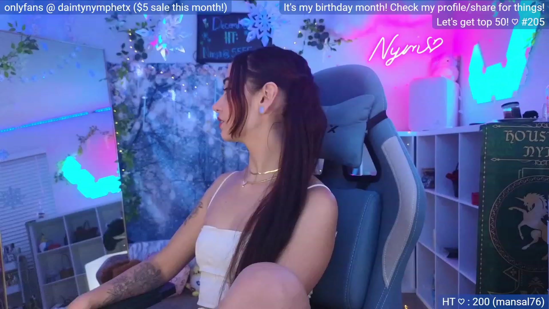 Gallery image thumbnail from BirthdayNym's myfreecams stream on, 12/03/2023, 06:12 image 3 of 20