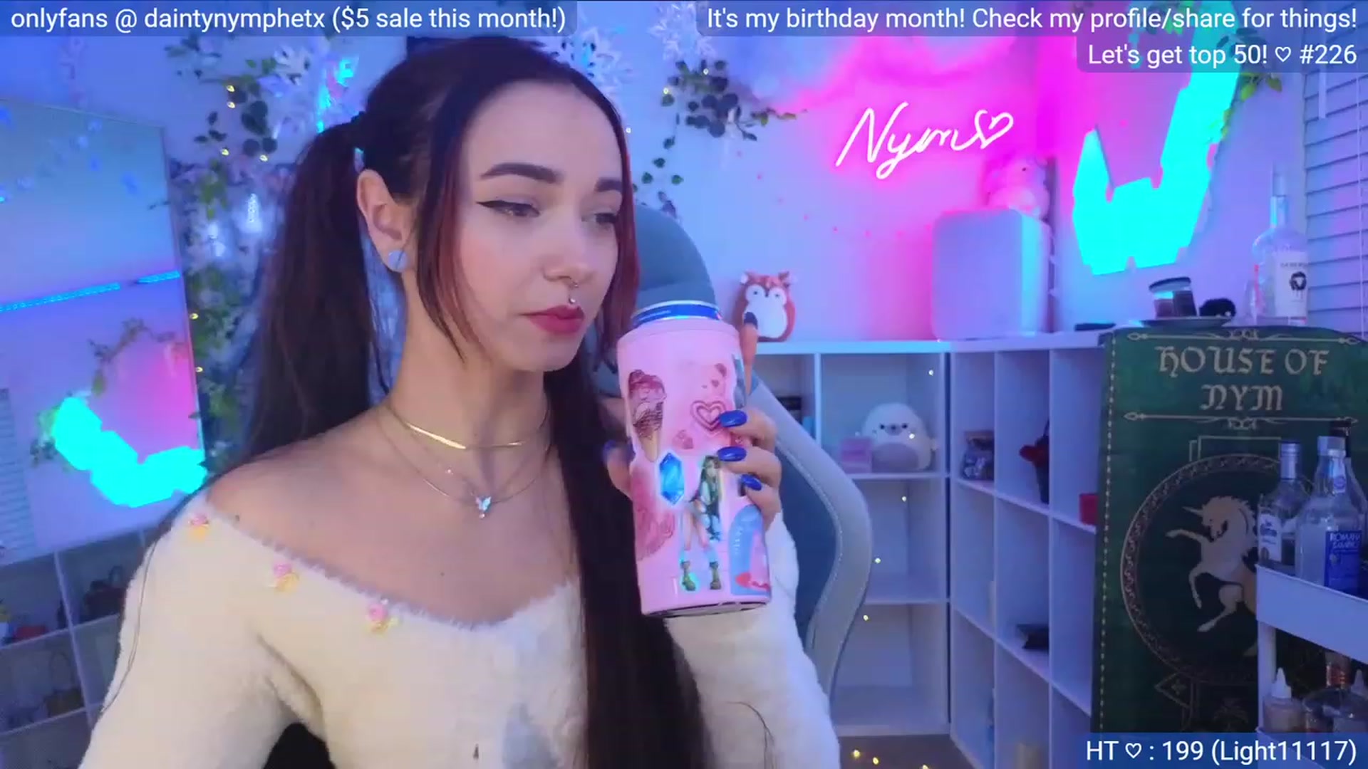 Gallery image thumbnail from BirthdayNym's myfreecams stream on, 12/03/2023, 06:12 image 1 of 20