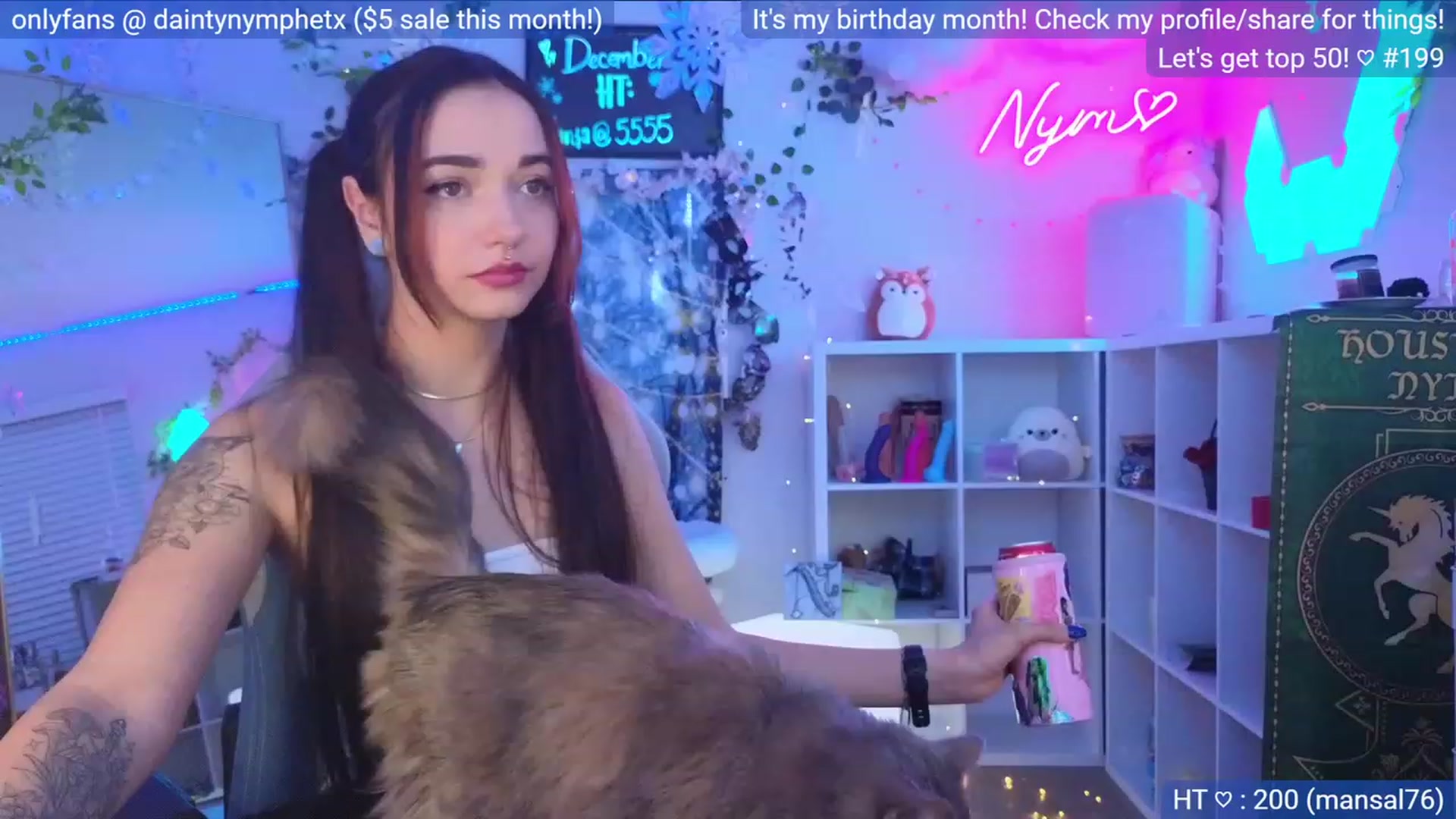 Gallery image thumbnail from BirthdayNym's myfreecams stream on, 12/03/2023, 06:12 image 6 of 20