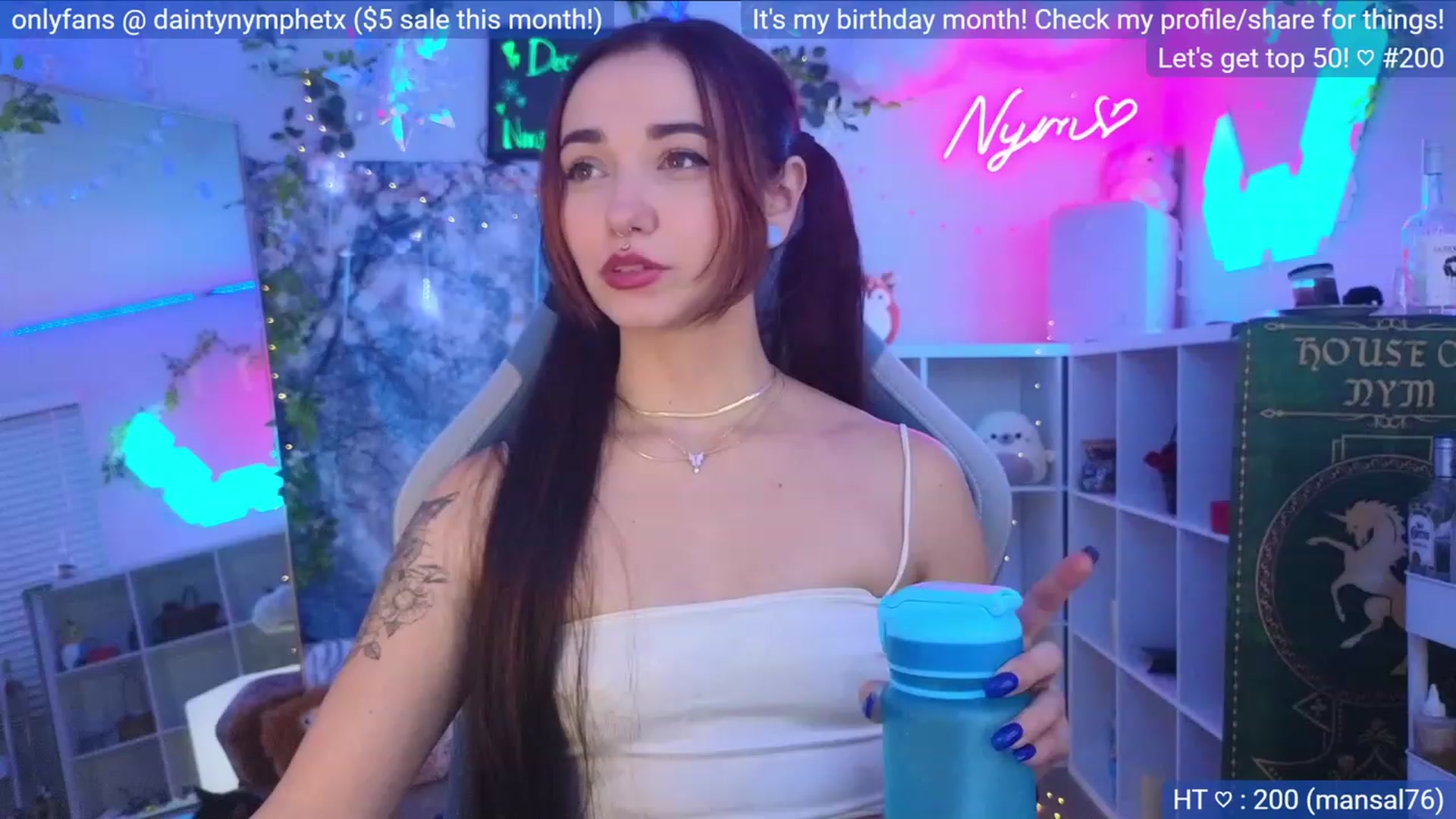 Gallery image thumbnail from BirthdayNym's myfreecams stream on, 12/03/2023, 06:12 image 10 of 20