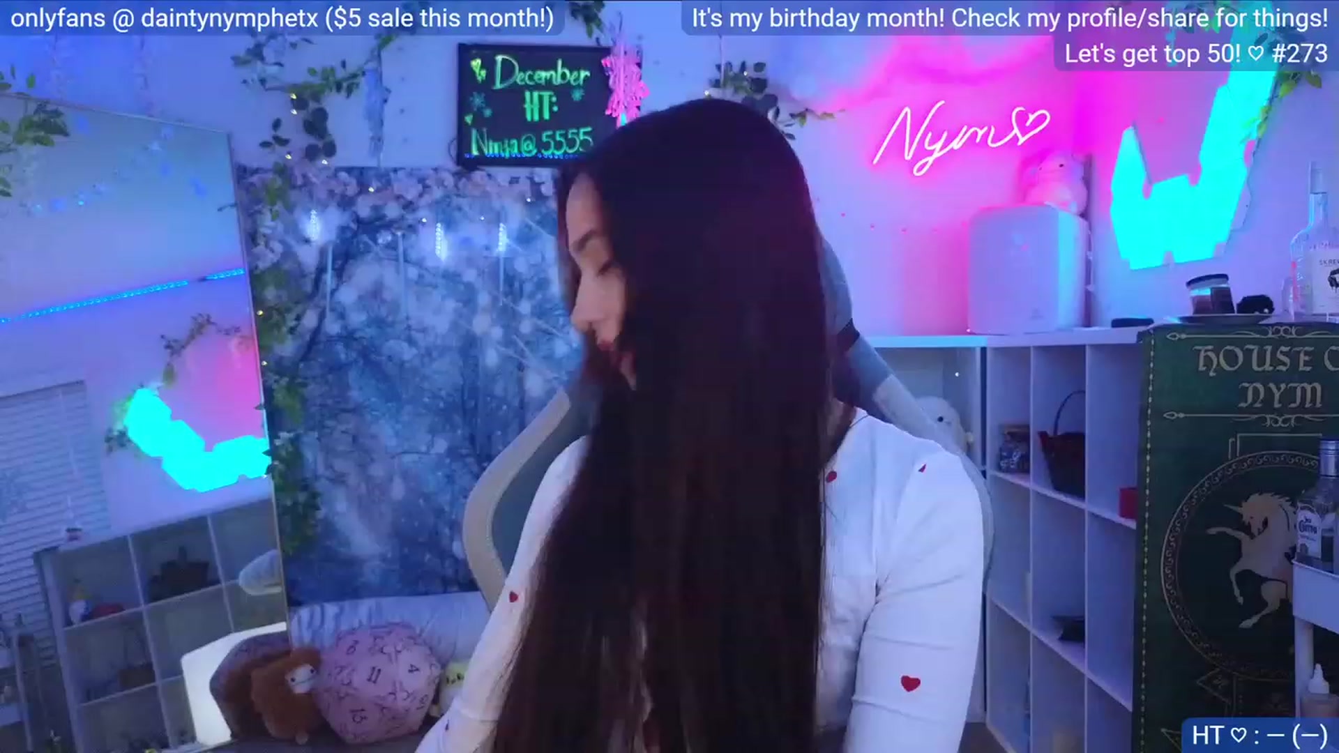 Gallery image thumbnail from BirthdayNym's myfreecams stream on, 12/04/2023, 05:40 image 1 of 20
