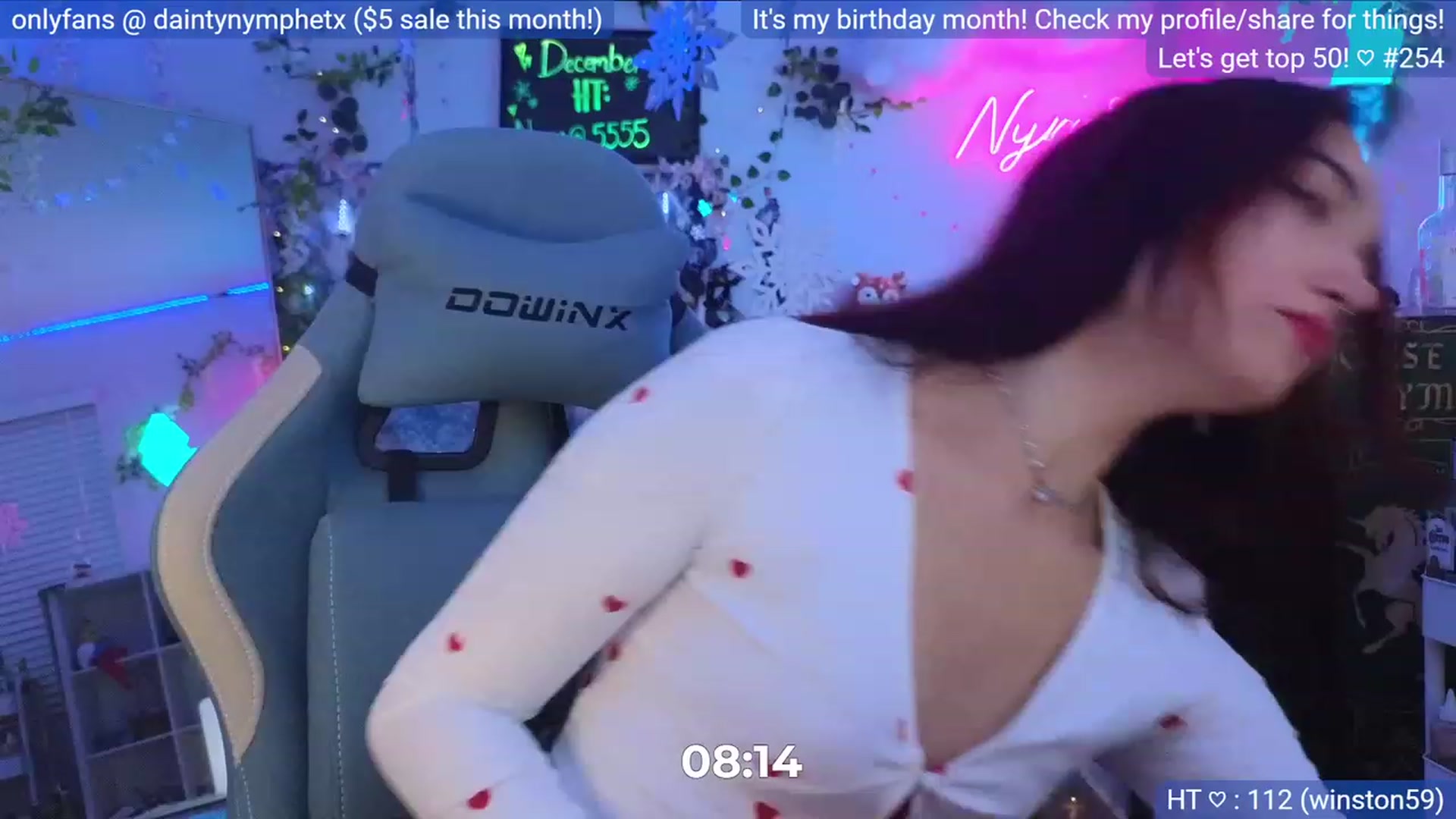 Gallery image thumbnail from BirthdayNym's myfreecams stream on, 12/04/2023, 05:40 image 13 of 20