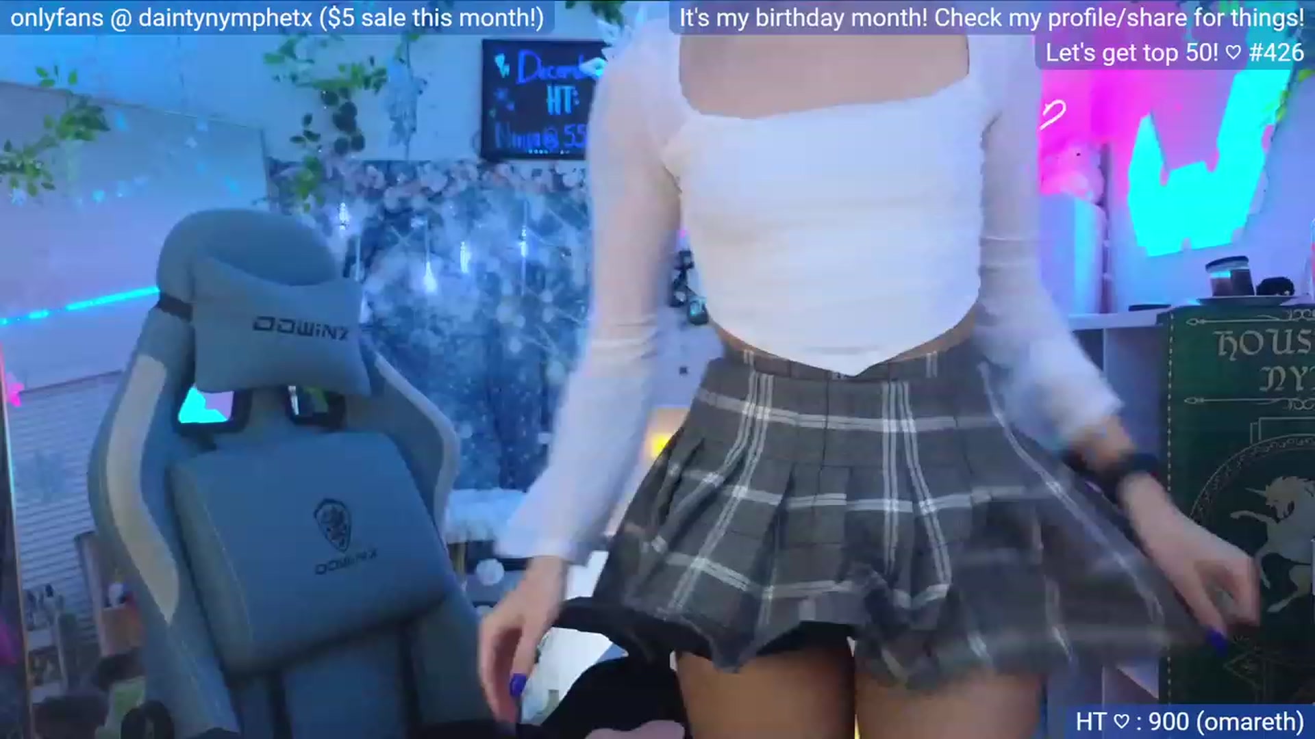 Gallery image thumbnail from BirthdayNym's myfreecams stream on, 12/07/2023, 04:05 image 5 of 20