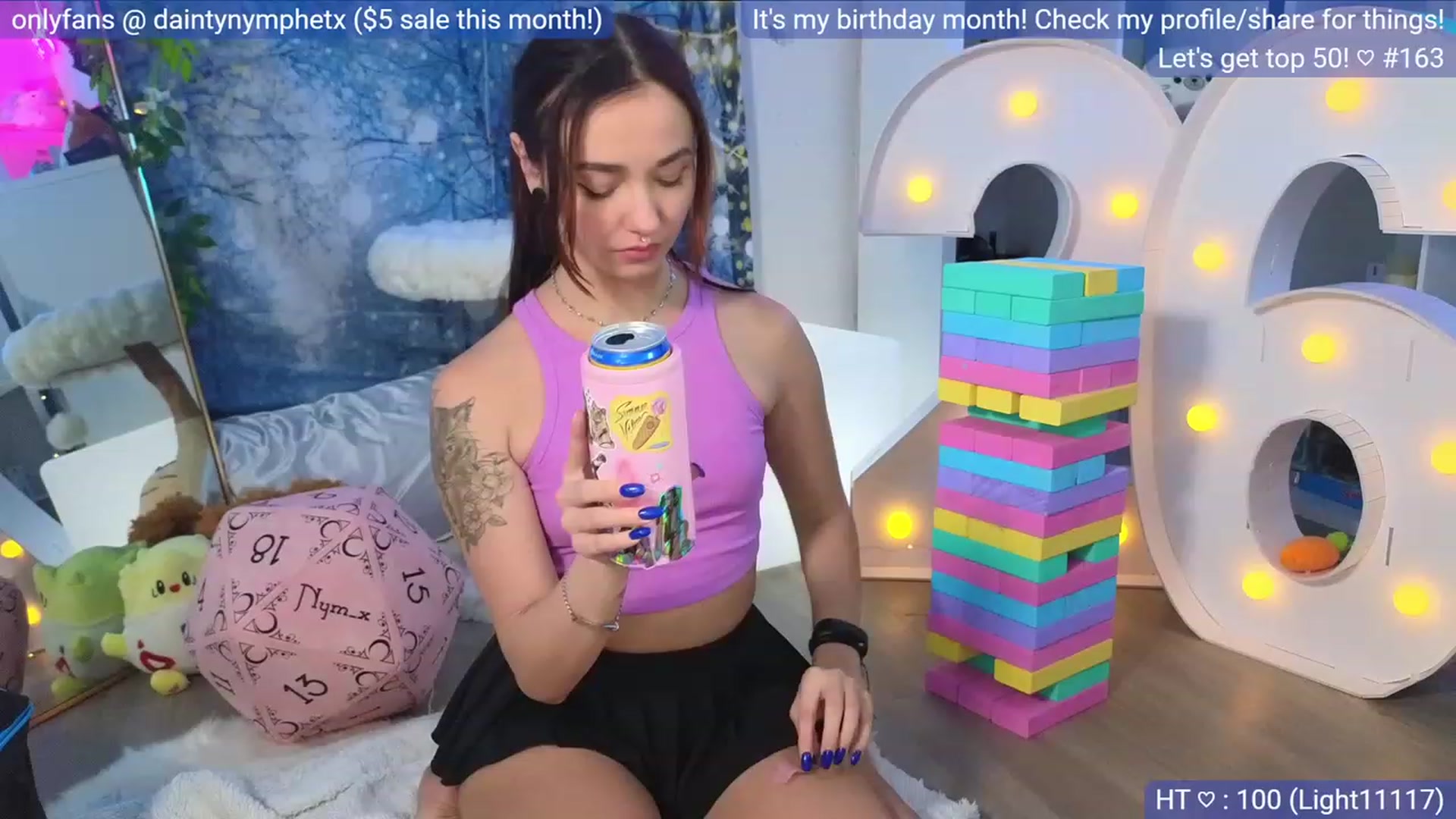 Gallery image thumbnail from BirthdayNym's myfreecams stream on, 12/14/2023, 04:41 image 10 of 20