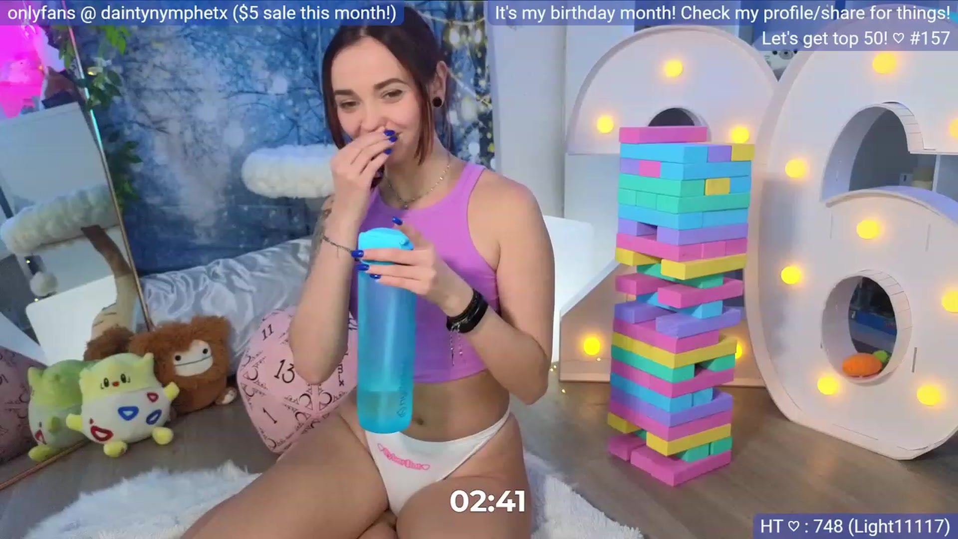 Gallery image thumbnail from BirthdayNym's myfreecams stream on, 12/14/2023, 05:45 image 13 of 20