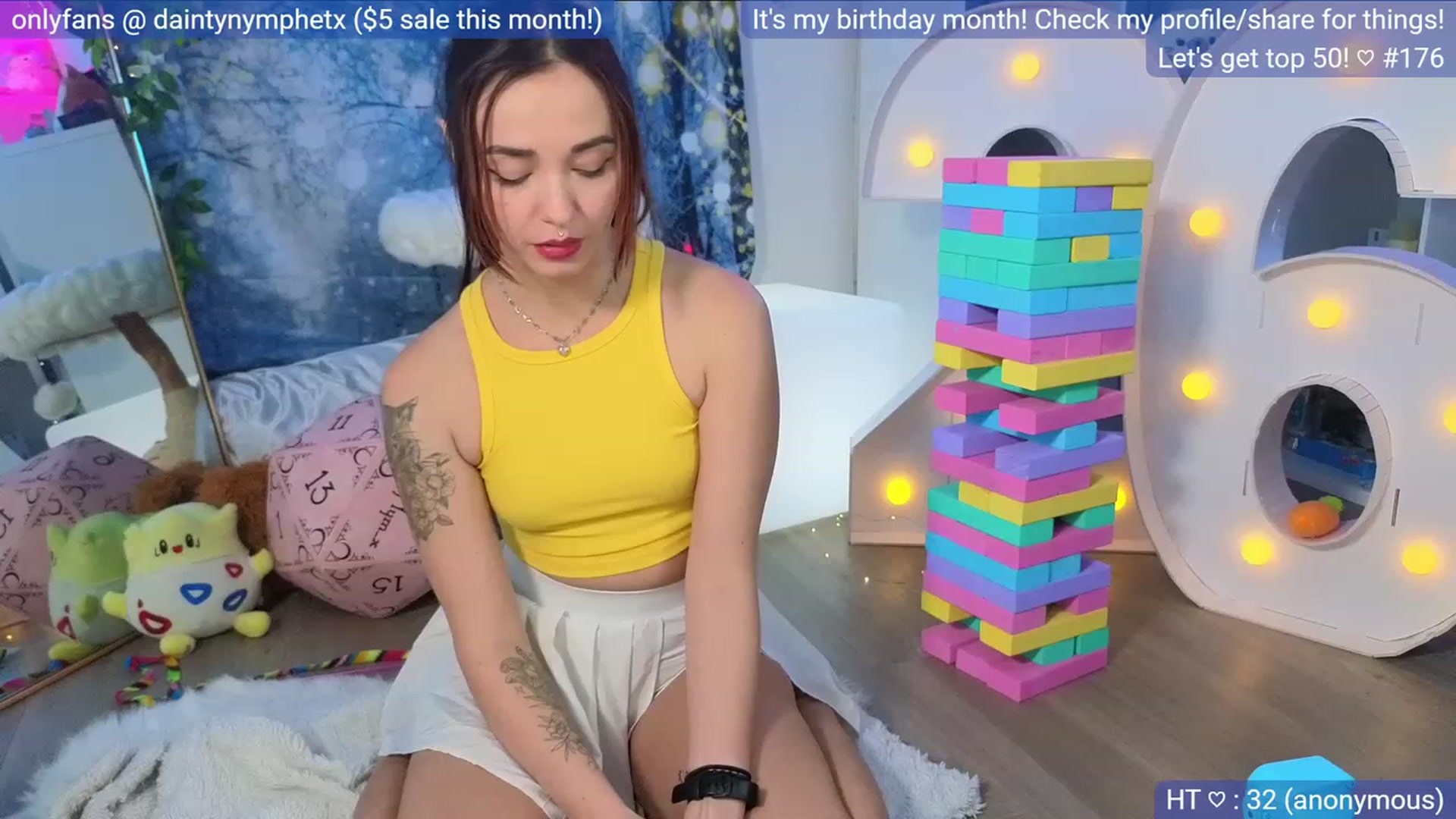 Gallery image thumbnail from BirthdayNym's myfreecams stream on, 12/15/2023, 05:29 image 4 of 20