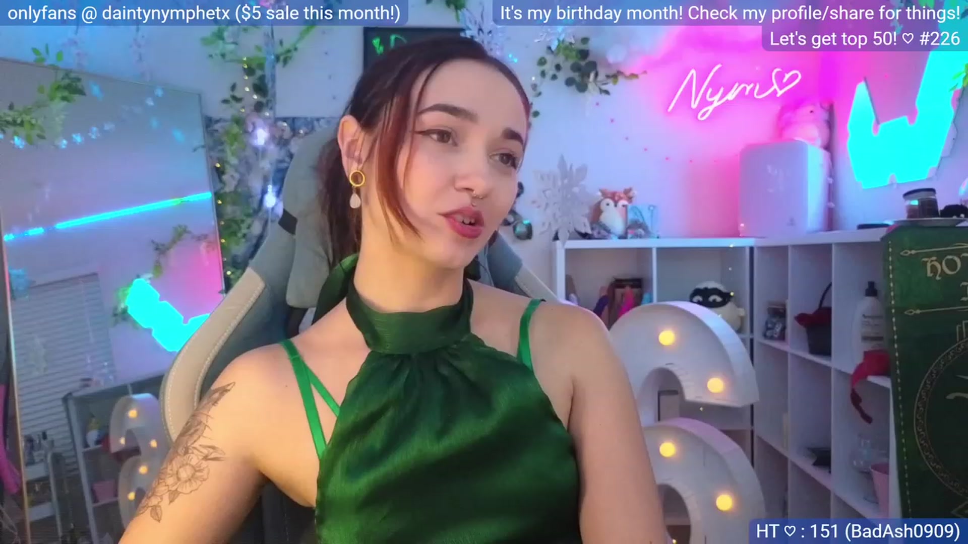 Gallery image thumbnail from BirthdayNym's myfreecams stream on, 12/21/2023, 04:06 image 5 of 20