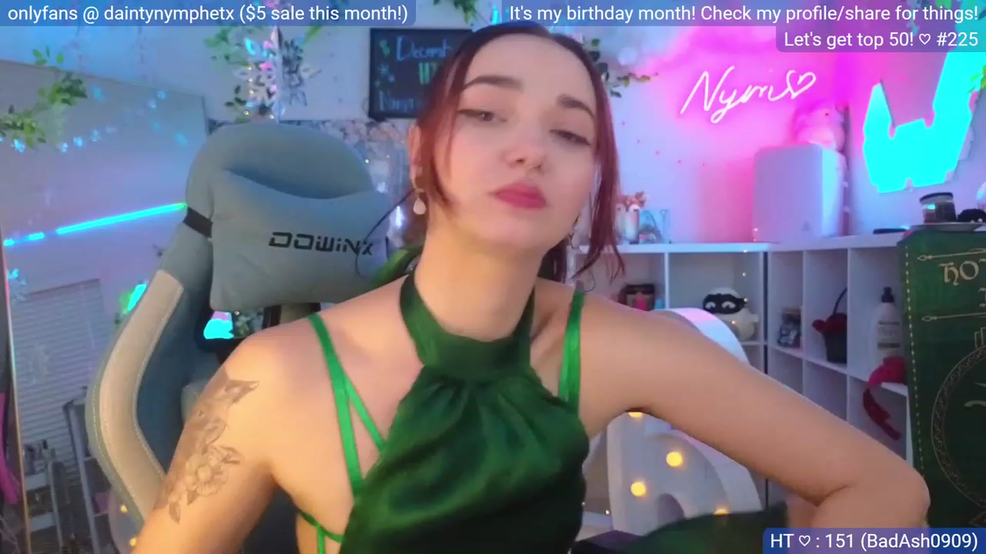Gallery image thumbnail from BirthdayNym's myfreecams stream on, 12/21/2023, 04:06 image 13 of 20