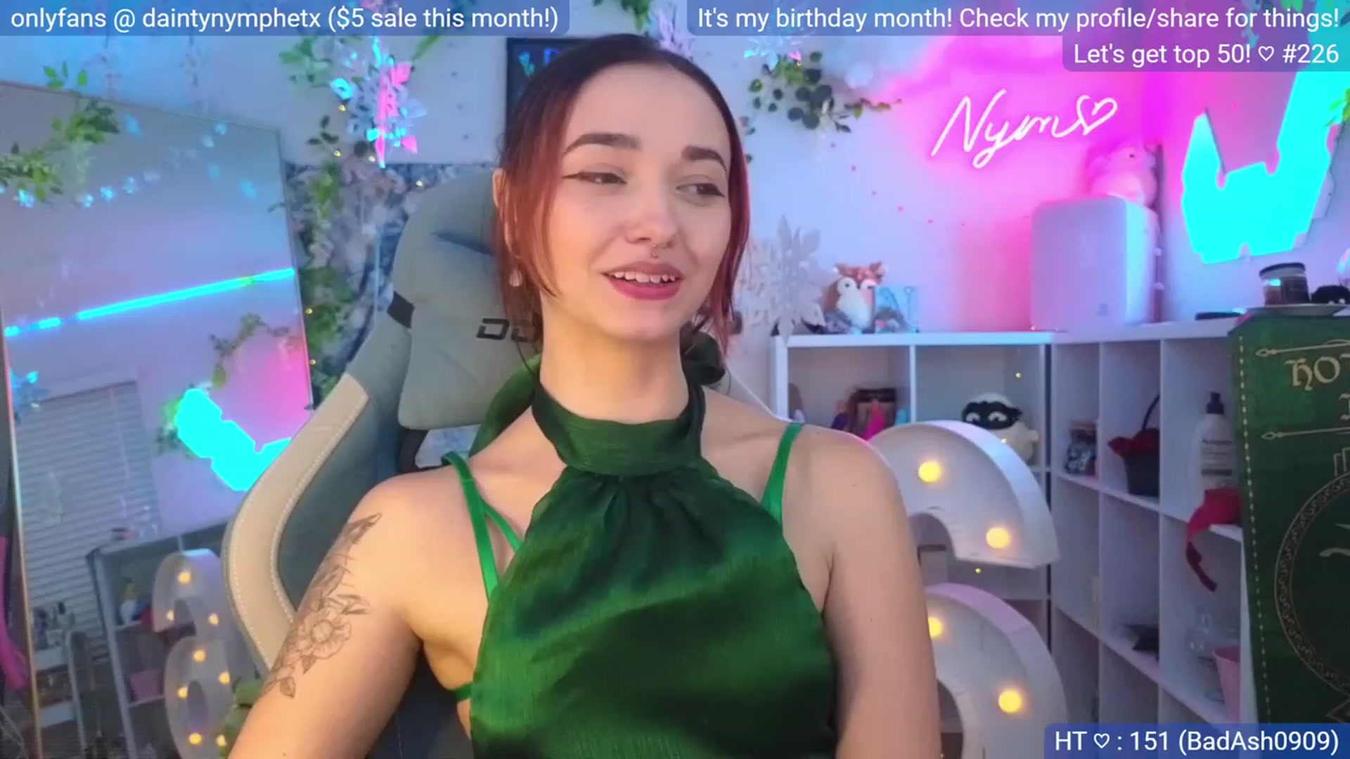 Gallery image thumbnail from BirthdayNym's myfreecams stream on, 12/21/2023, 04:06 image 6 of 20