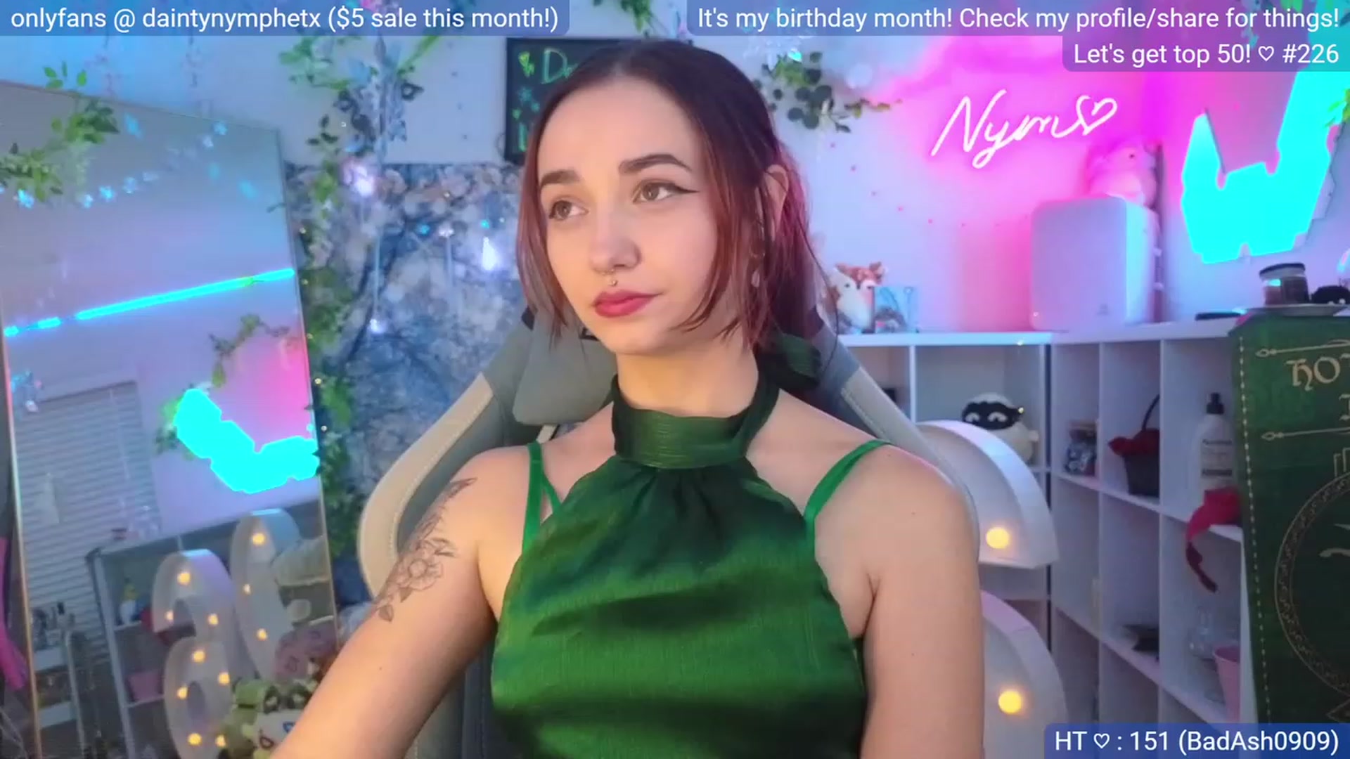 Gallery image thumbnail from BirthdayNym's myfreecams stream on, 12/21/2023, 04:06 image 7 of 20