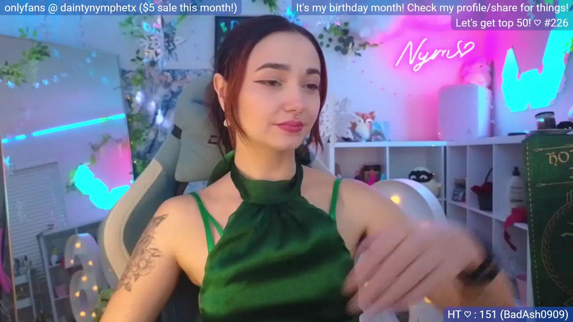 Gallery image thumbnail from BirthdayNym's myfreecams stream on, 12/21/2023, 04:06 image 8 of 20