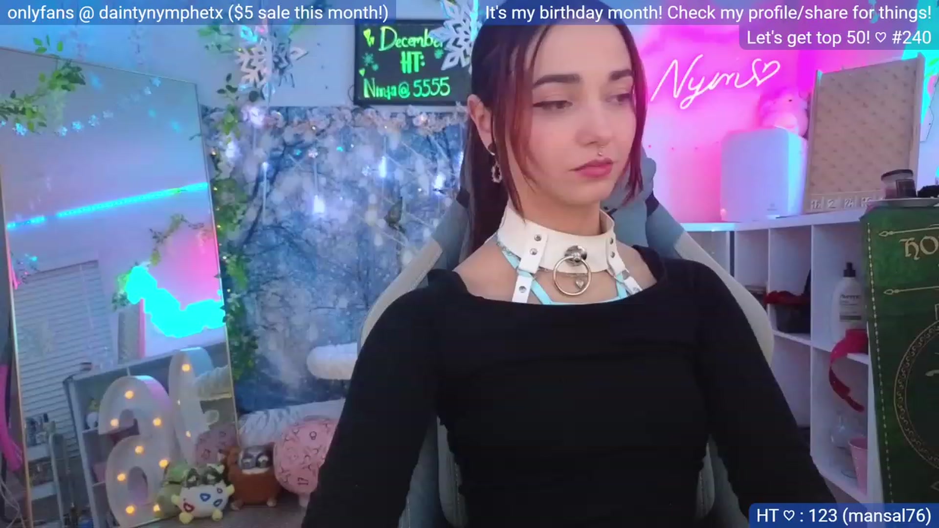 Gallery image thumbnail from BirthdayNym's myfreecams stream on, 12/22/2023, 04:53 image 11 of 20