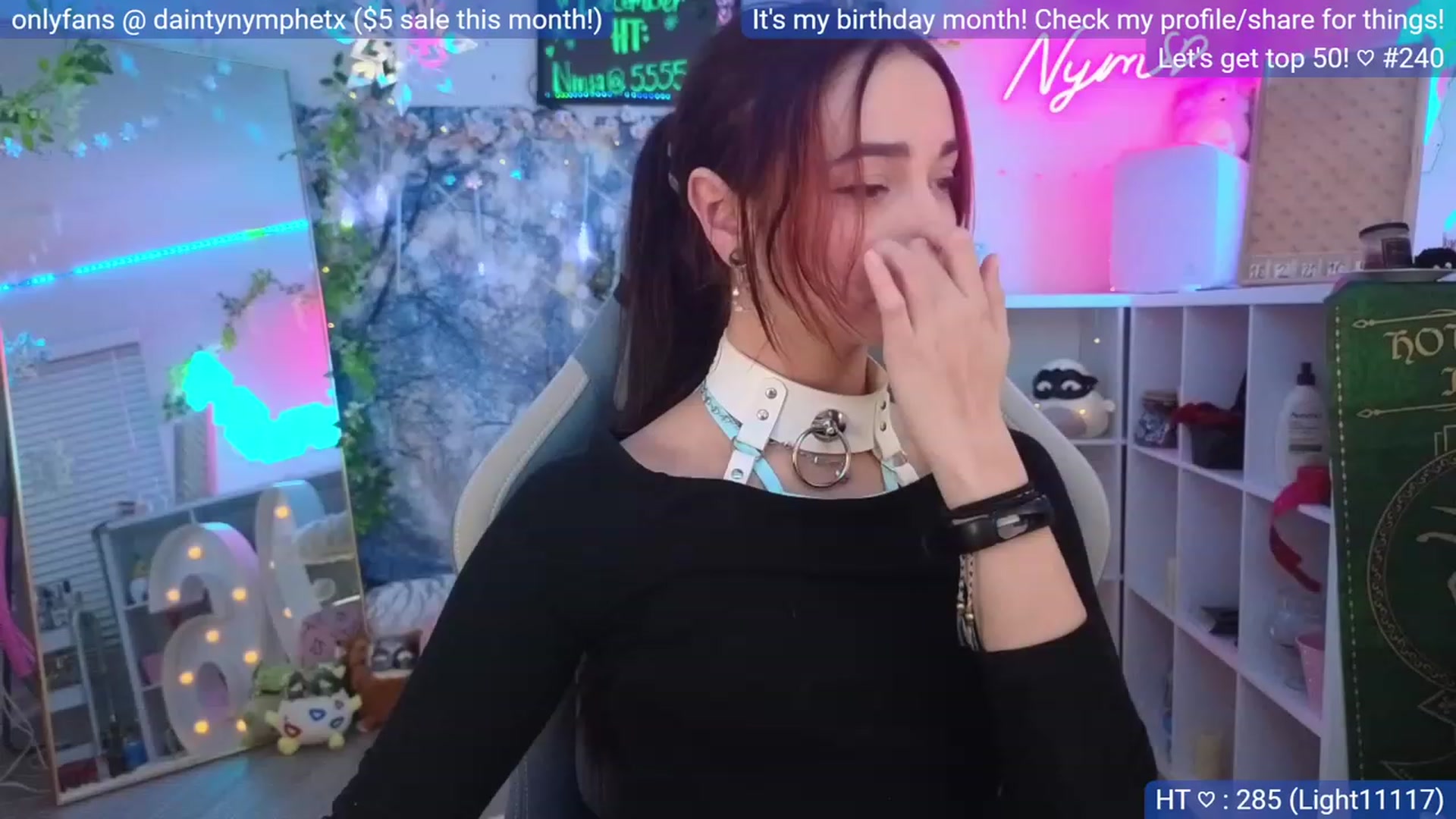 Gallery image thumbnail from BirthdayNym's myfreecams stream on, 12/22/2023, 04:53 image 16 of 20
