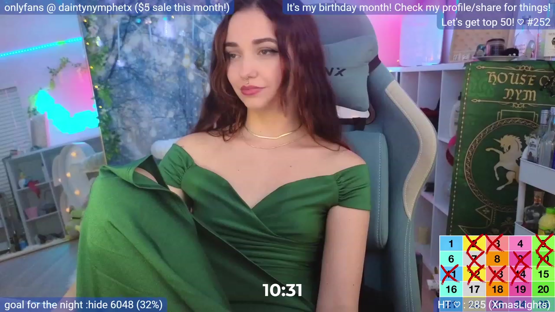 Gallery image thumbnail from BirthdayNym's myfreecams stream on, 12/24/2023, 05:37 image 19 of 20