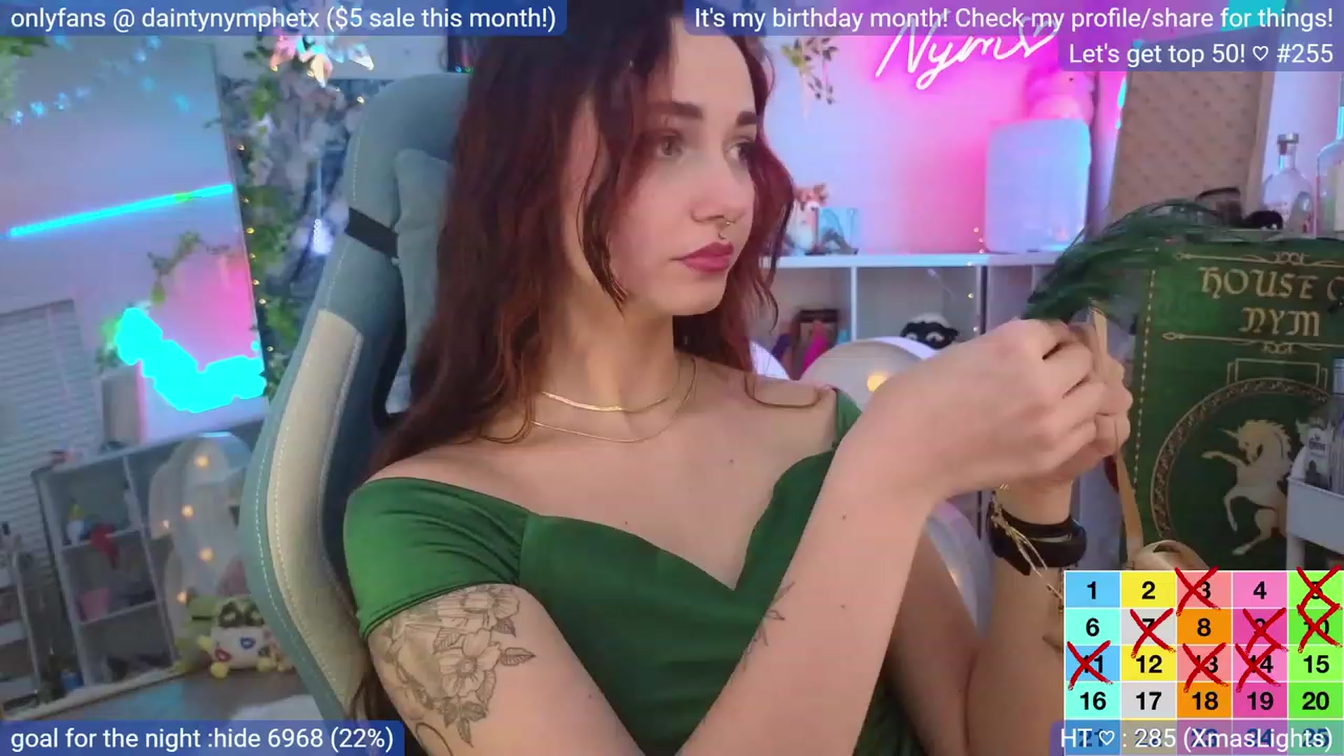 Gallery image thumbnail from BirthdayNym's myfreecams stream on, 12/24/2023, 05:37 image 11 of 20