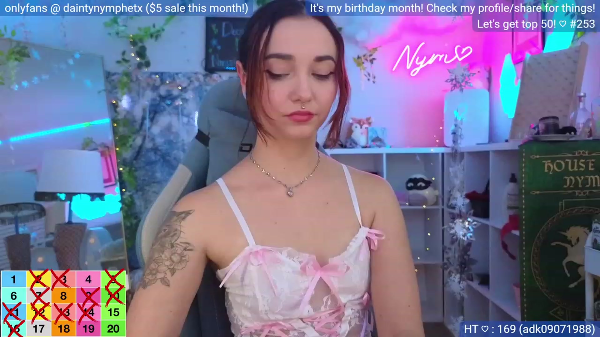 Gallery image thumbnail from BirthdayNym's myfreecams stream on, 12/29/2023, 05:37 image 12 of 20